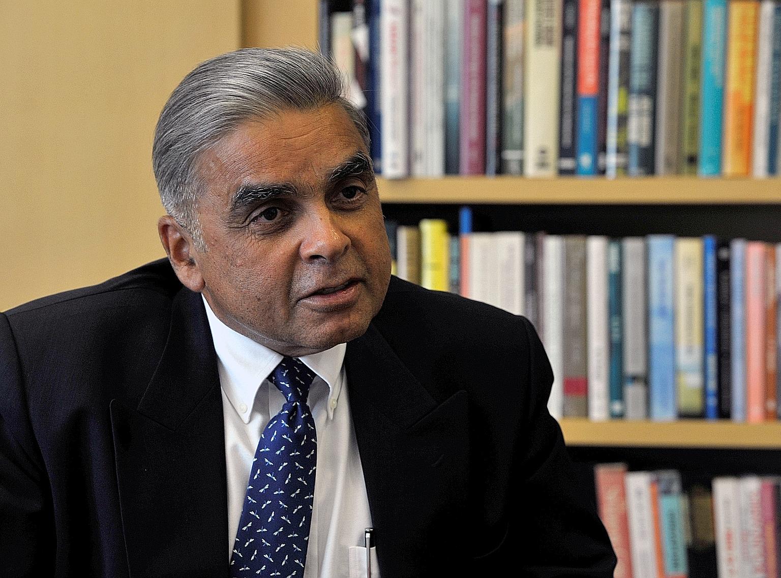 Prof Mahbubani had continued his regular 8km runs despite having severe chest pains this year. He also put off seeing a doctor.