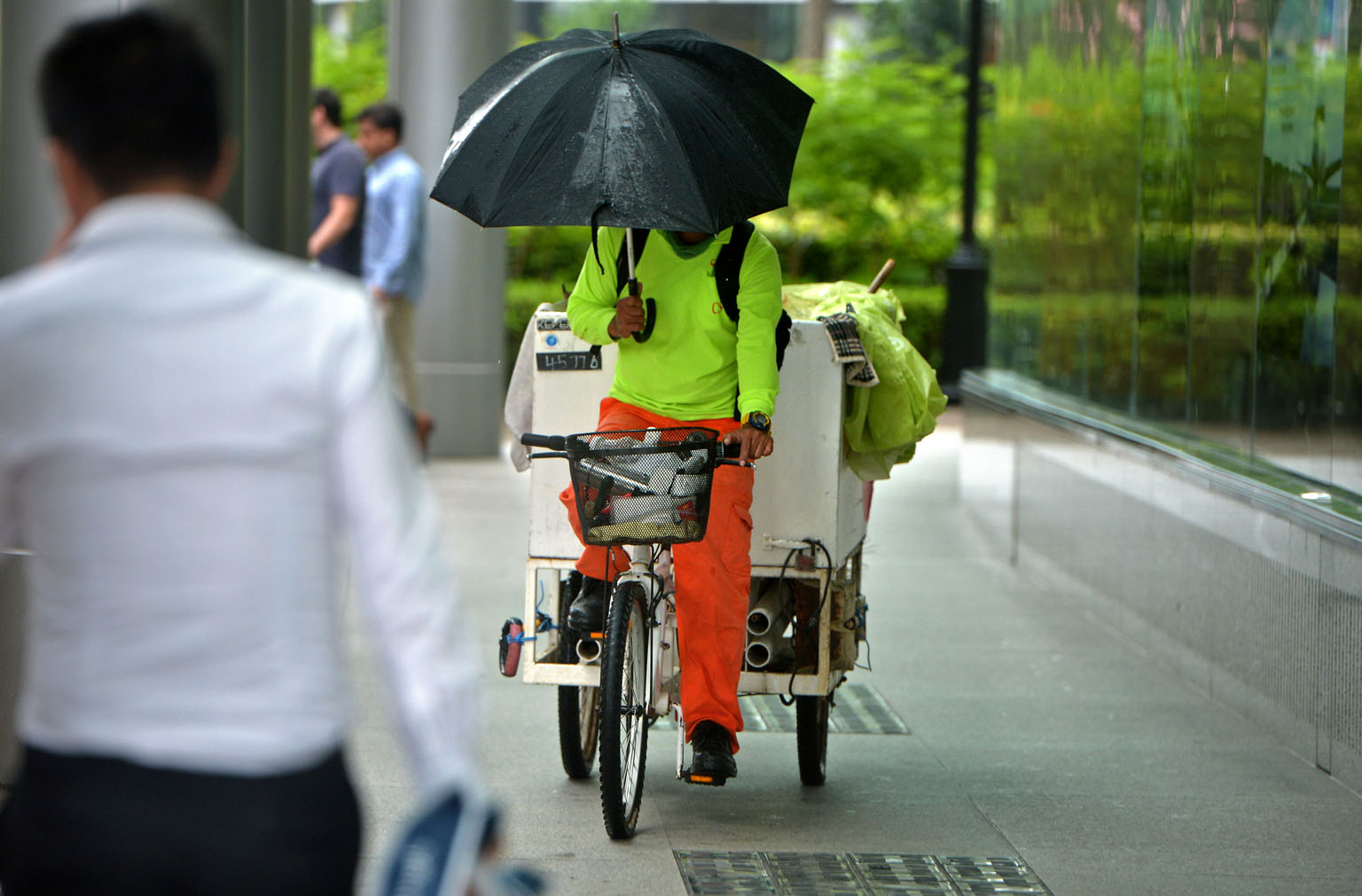 Improvements to wages and and employment benefits were some of the considerations suggested to help address the disparity between low-wage workers and the majority of the Singaporean workforce. This would also help the low-wage workers feel less marginali
