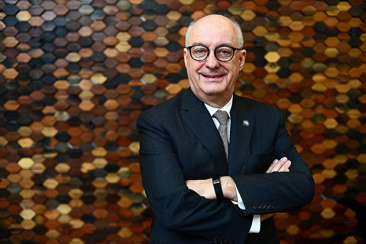 Prof De Meyer feels that universities must prepare students not for specific jobs, but for "a portfolio of careers", by encouraging them to be flexible and innovative.