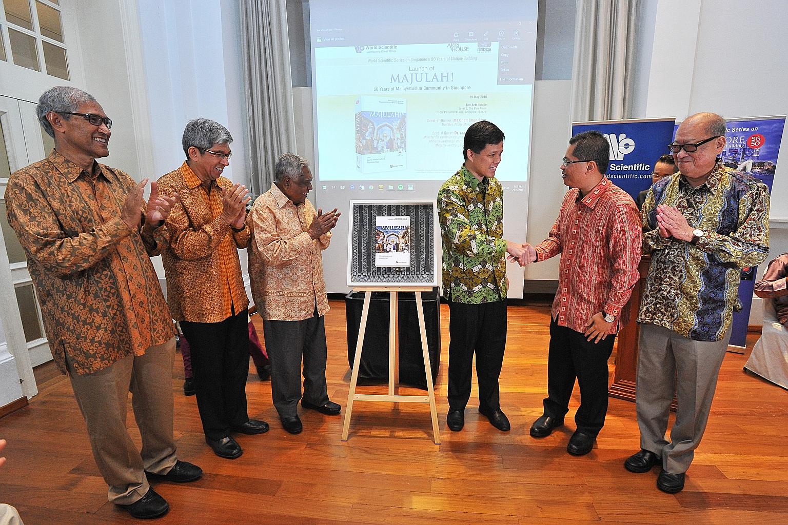 (From left): The book's co-editor Zainul Abidin Rasheed, former senior minister of state for foreign affairs; Dr Yaacob Ibrahim, Minister-in-Charge of Muslim Affairs; former President S R Nathan; Mr Chan Chun Sing, Minister in Prime Minister's Office
