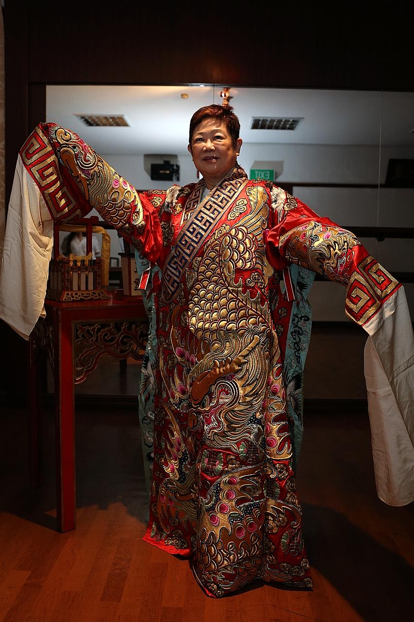 Madam Lim has devoted nearly 50 years to her art, and hopes to win new audiences both on and off stage, through teaching and attracting younger audiences. She will play the lead role in Dreams And Reality, to be presented by the Thau Yong troupe at t
