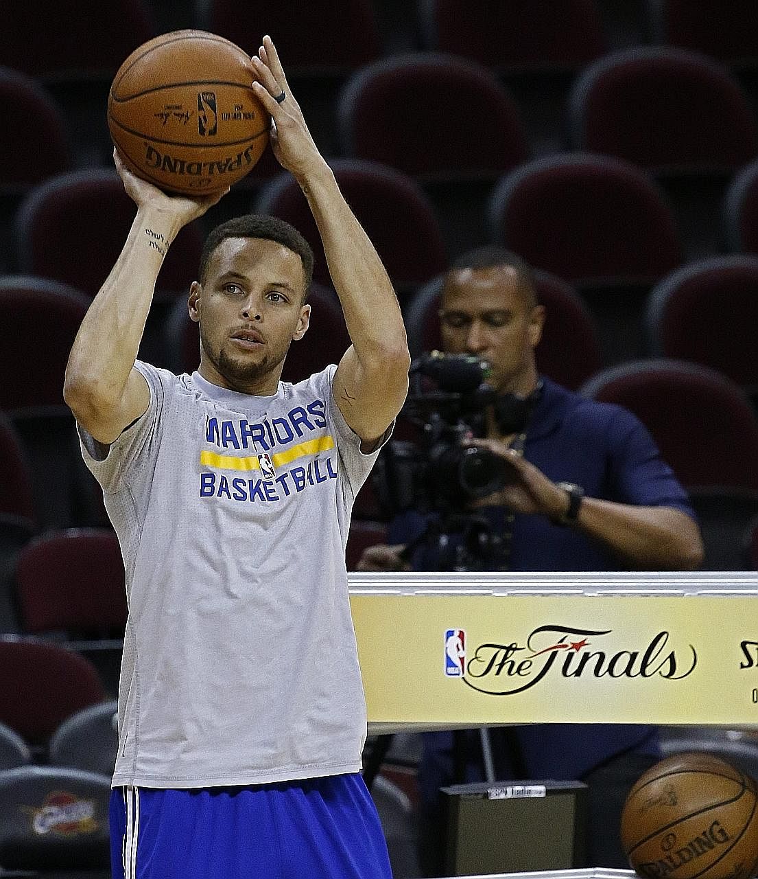A pensive Golden State Warriors point guard Stephen Curry in practice on Thursday in Cleveland, ahead of today's Game 4 against the Cavaliers. With the Warriors' Finals series lead cut to 2-1, pressure is mounting for the two-time Most Valuable Playe