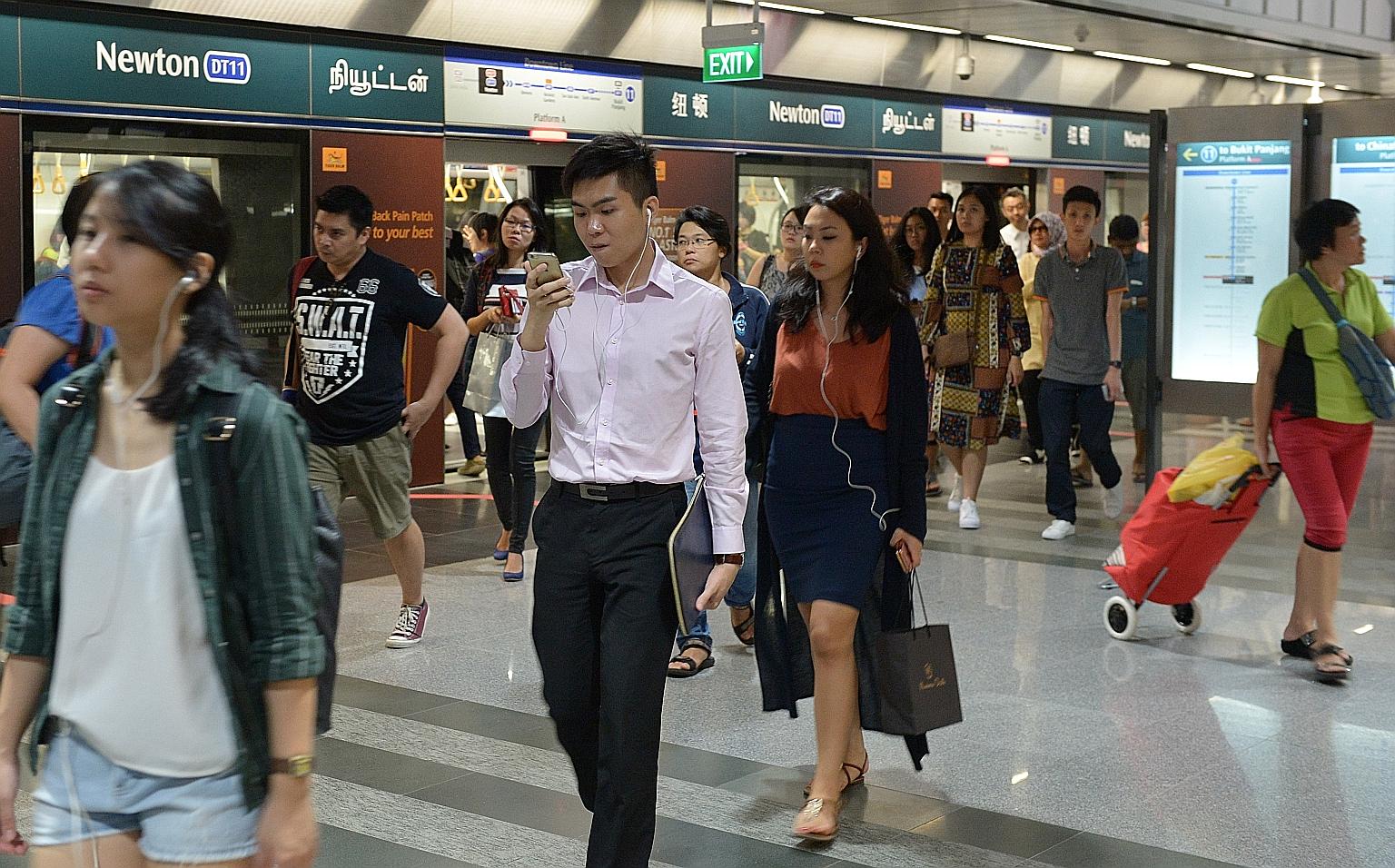 The average daily weekday ridership on the Downtown Line has tripled from 83,000 last October, before its second stage opened, to more than 250,000 in the middle of this month, said the LTA.
