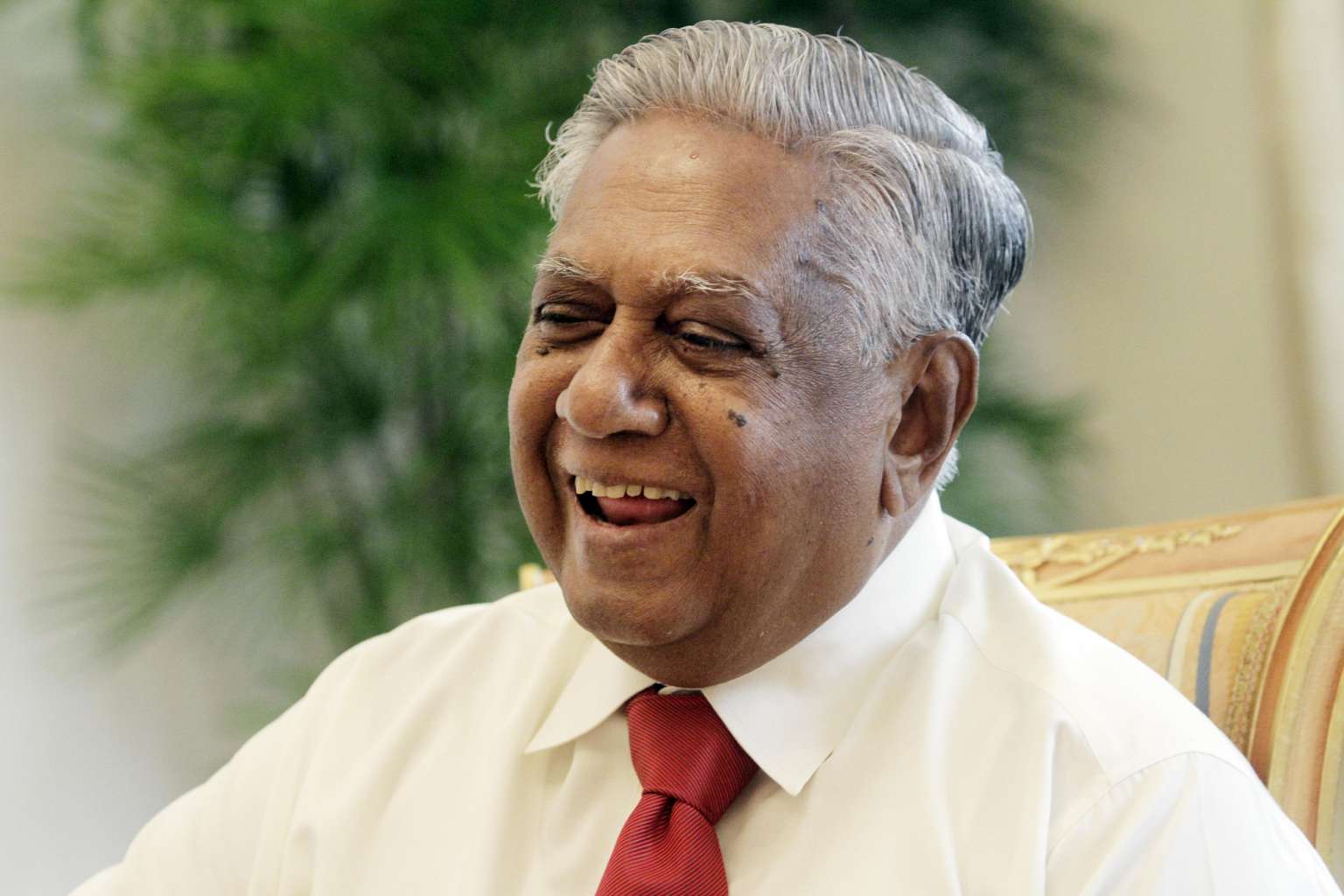 Foreign leaders, diplomats send condolences on passing of former ...