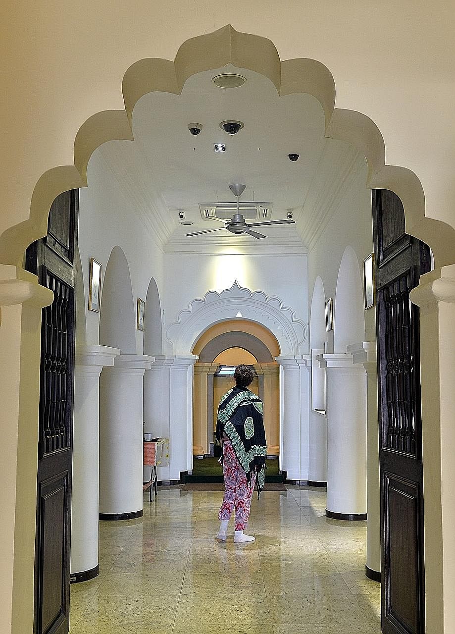 Mr Kadir, the son of the monument's former caretaker, was born in Nagore Dargah and lived there until he was seven. He says the building itself has remained largely unchanged. The building is an eclectic mix of East and West, with elements of Islamic