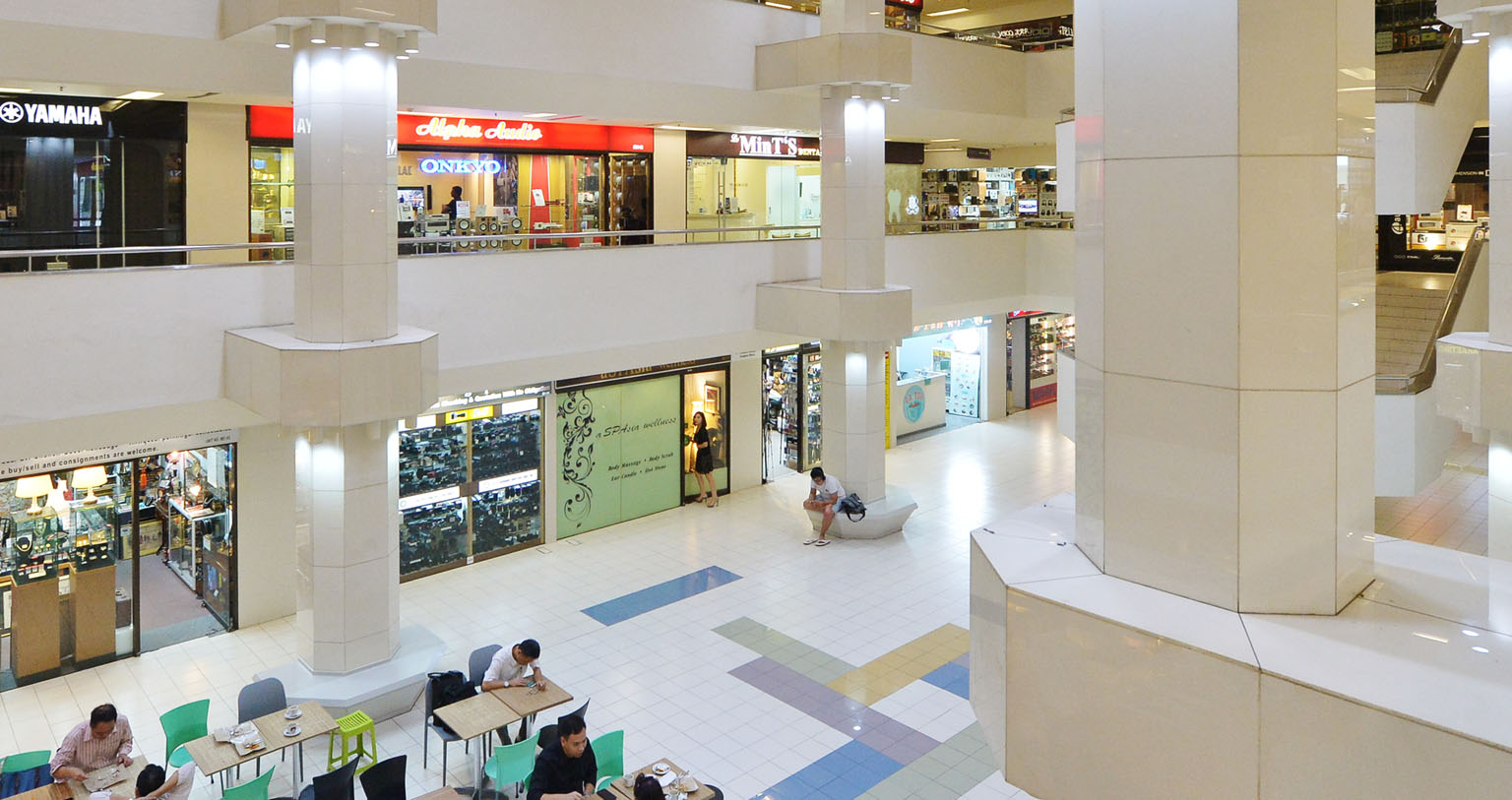 The Adelphi in Coleman Street is known as an audiophile's haven. Following a recent police raid, the building's tenancy mix now primarily comprises offices as well as audio-visual and beauty care stores. New cafes have also started moving in. 