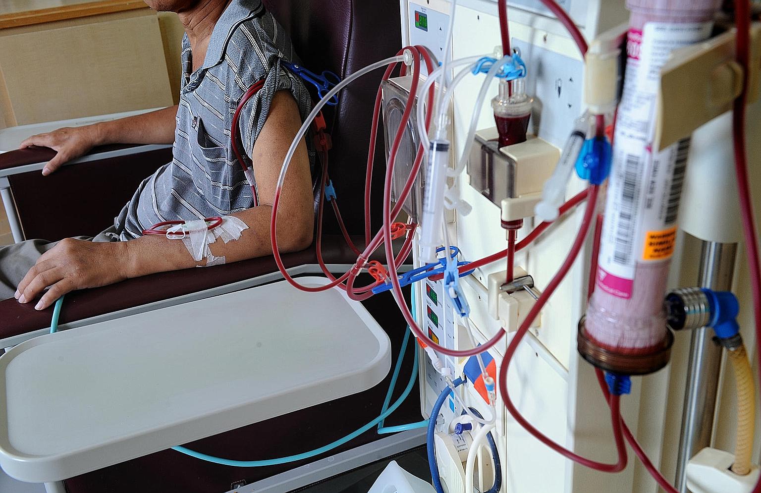 A diabetic patient undergoing dialysis treatment. More than 400,000 Singaporeans have diabetes and, if nothing is done, one in three Singaporeans - or more than one million - are expected to get the chronic disease in their lifetime.