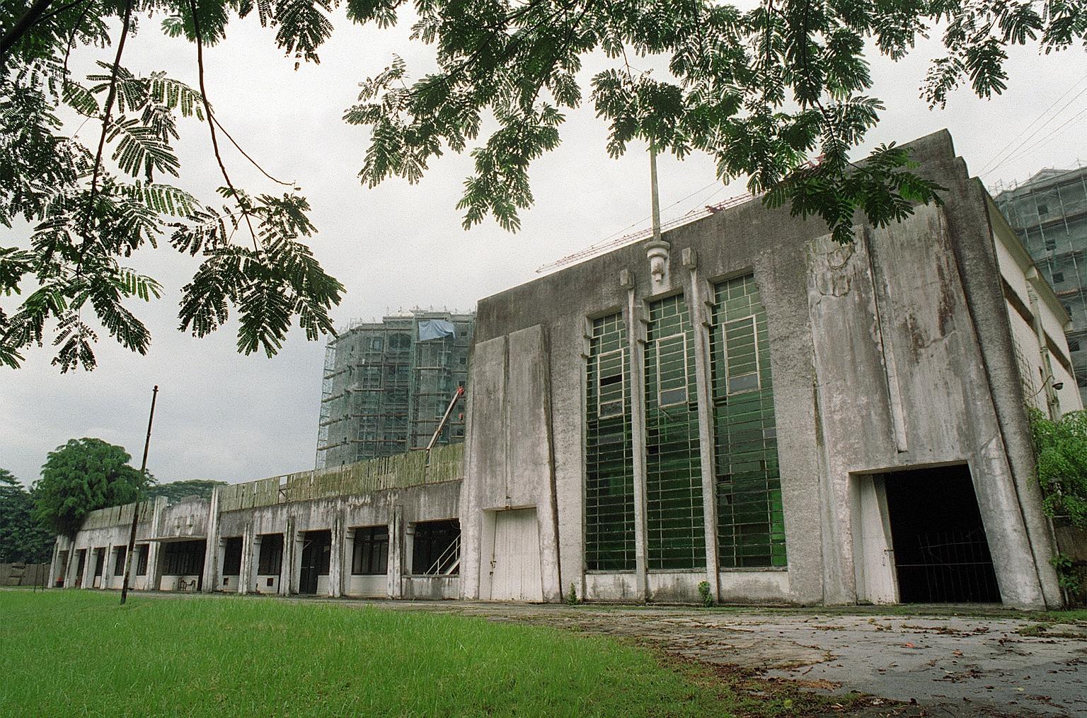 The Art Deco-style facade of the old Ford Factory in Upper Bukit Timah Road. The rest of the building was demolished to make way for a condominium in 1997.