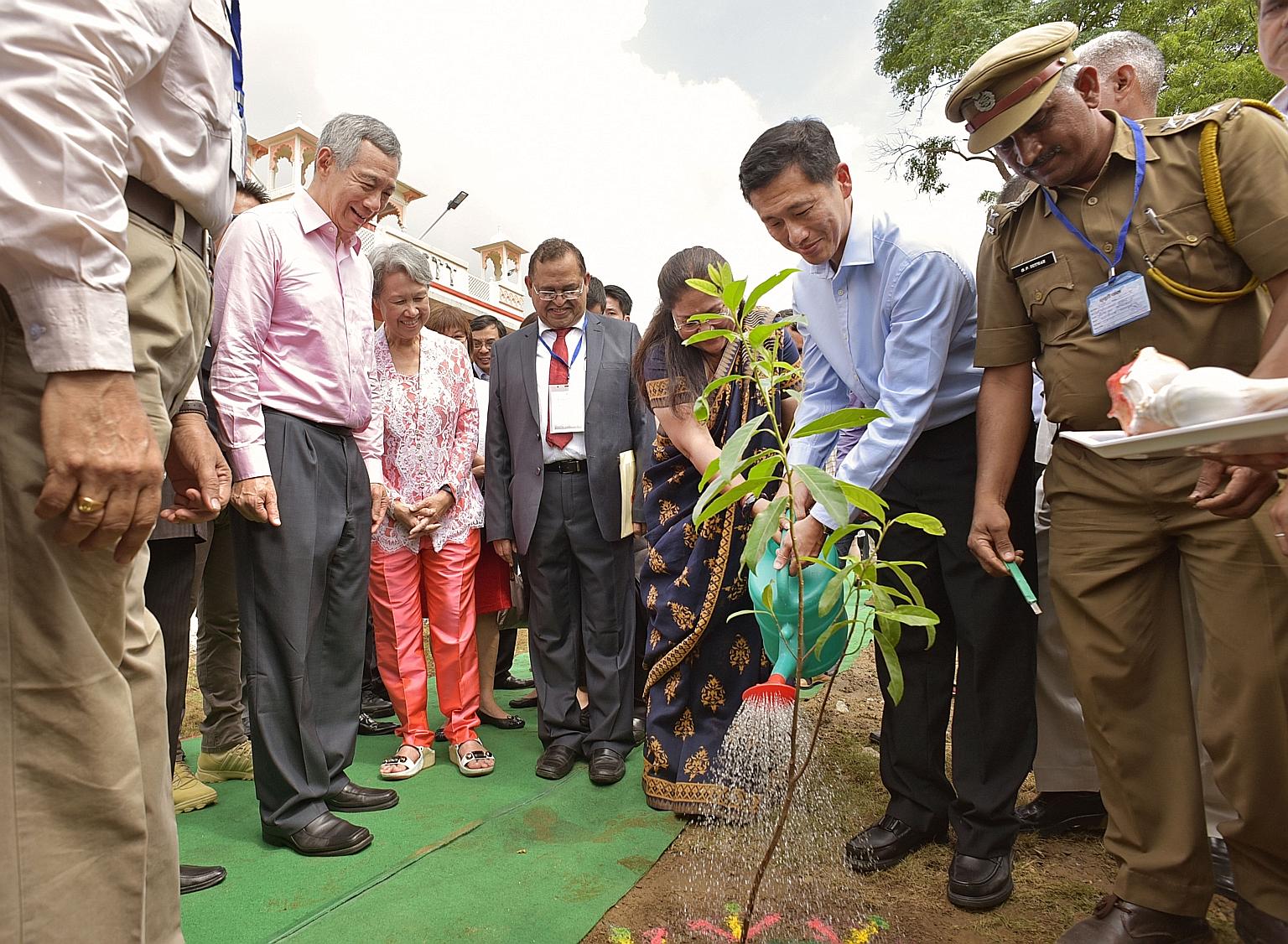 PM Lee and Mrs Lee were present as Acting Minister for Education Ong Ye Kung and Rajasthan Chief Minister Vasundhara Raje planted a Rudraksha tree - whose seeds are used as prayer beads in India - at the launch of the Centre of Excellence for Tourism