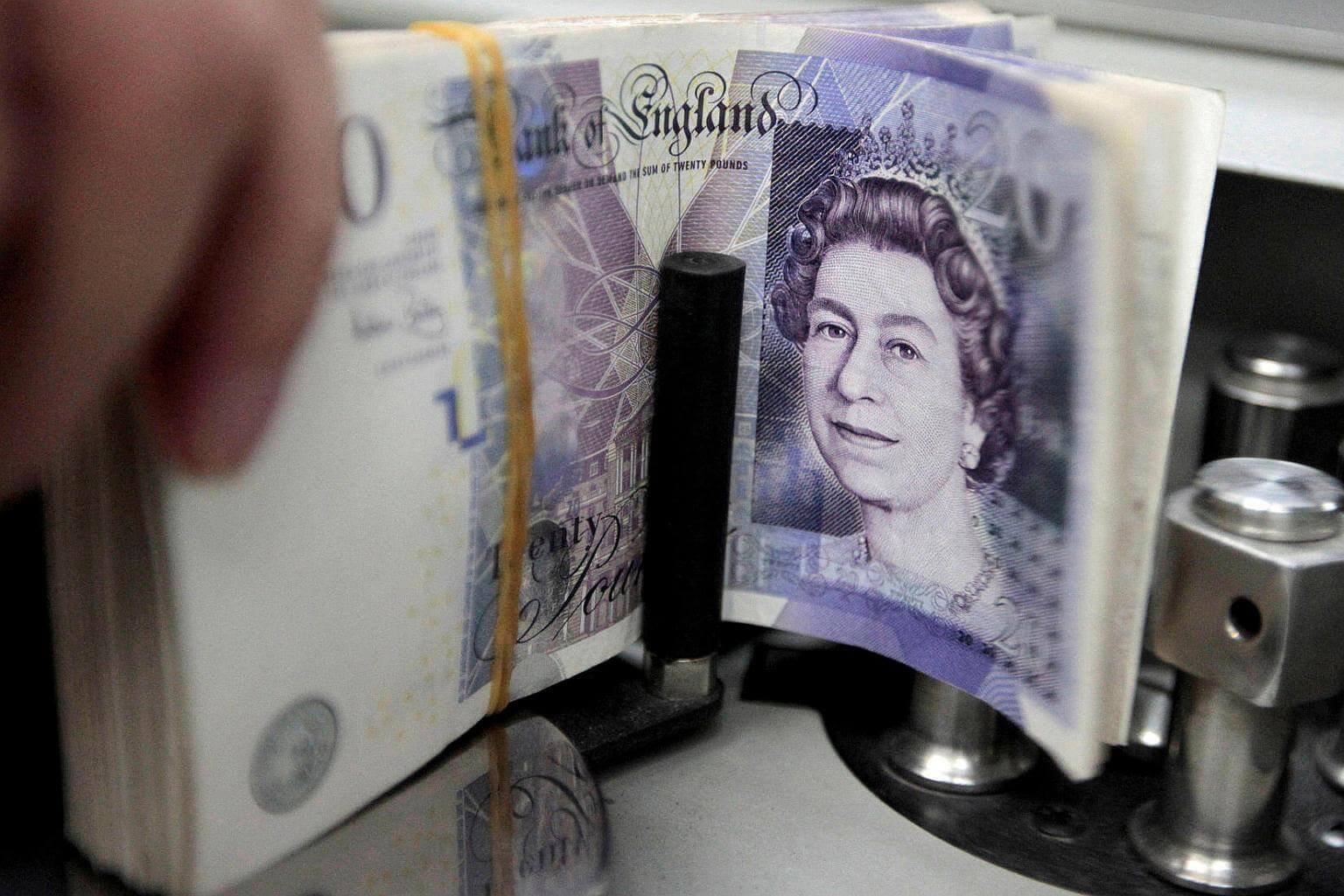 Pound plunges to new low against Singapore dollar in flash crash | The  Straits Times