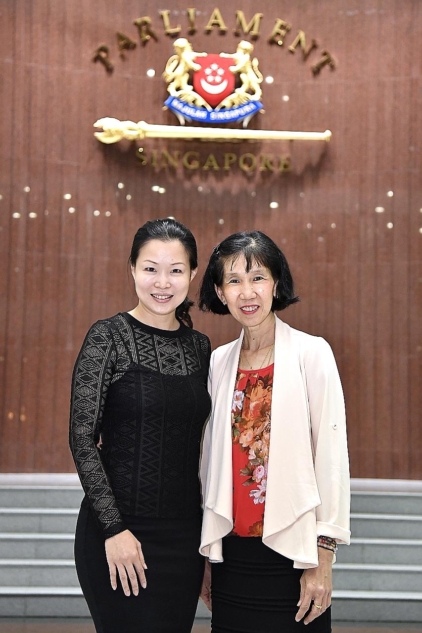 Among the donors recognised are Tampines GRC MP Cheng Li Hui (left) and Madam Jenny Yim, a mother of two who works as a bus attendant.