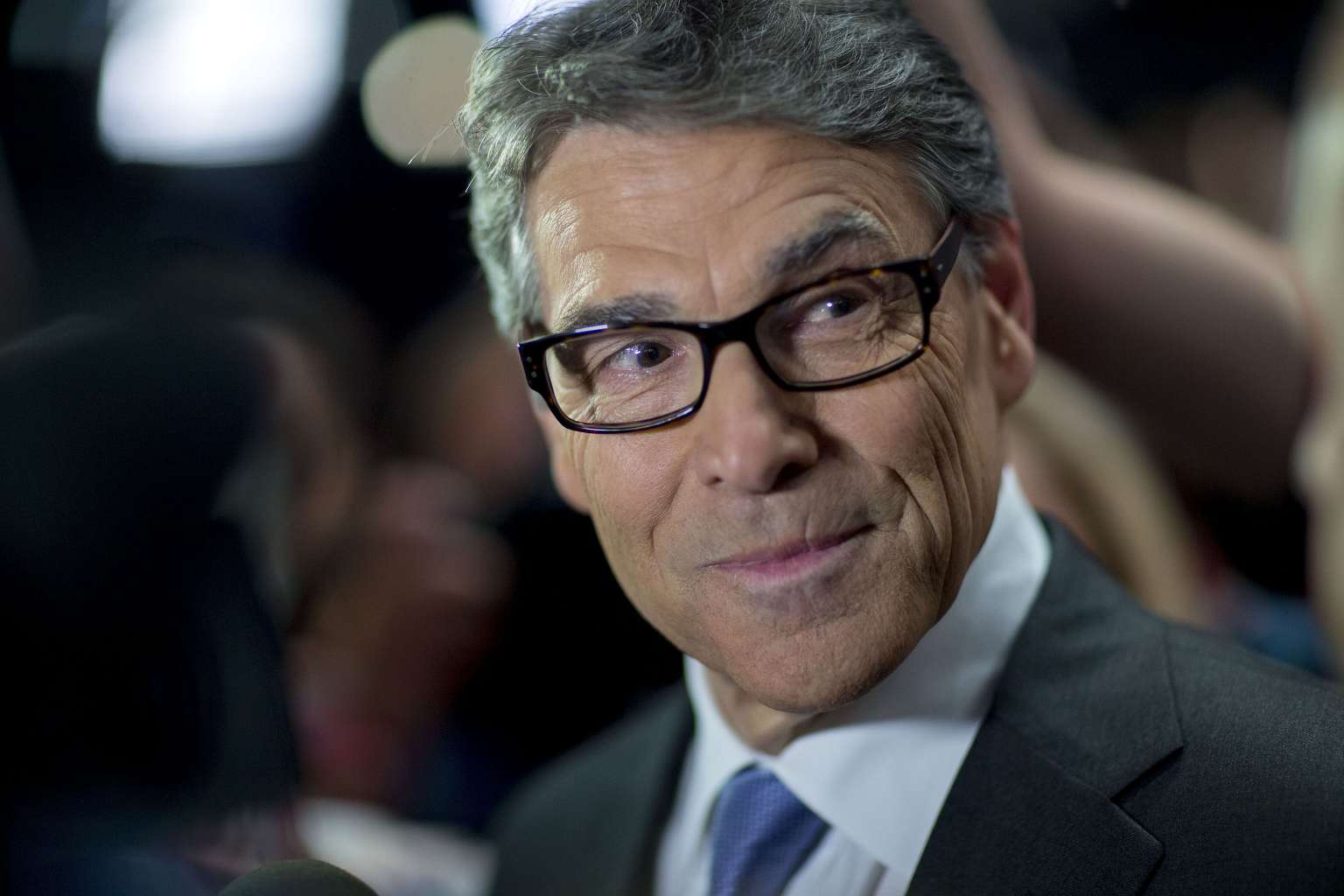 Donald Trump formally names Rick Perry to lead energy department | The ...