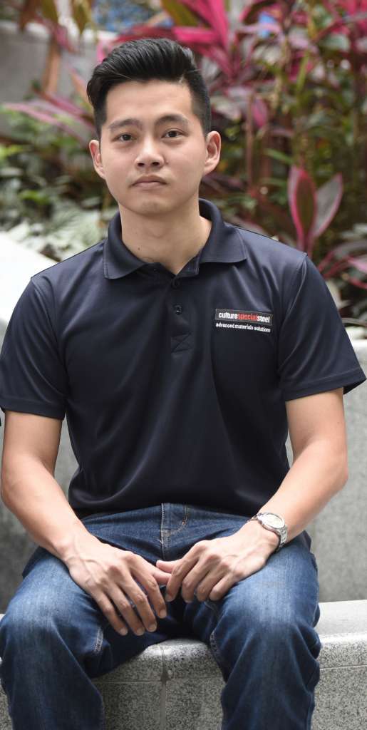 Mr Lim pursued a Technical Engineer Diploma in Machine Technology and graduated top of his course with a GPA of 3.9. He is now a sales engineer at a steel production firm in Tuas. 