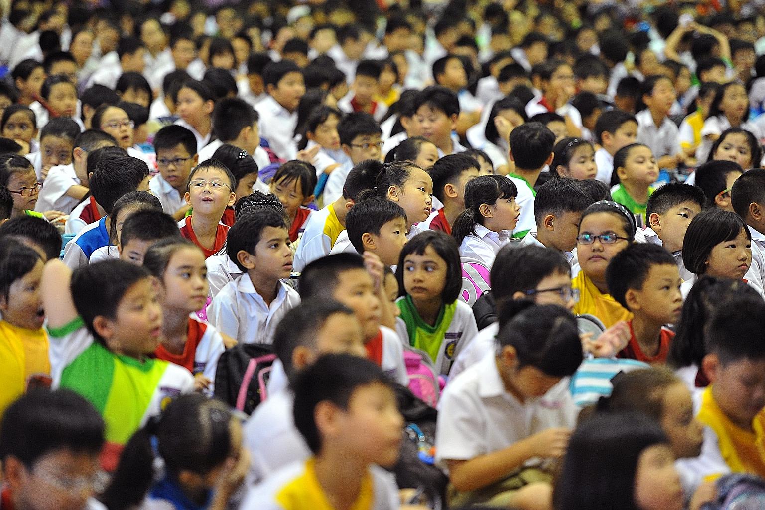 Under the new PSLE scoring system, the current T-score system will be replaced by eight scoring bands. The change aims to encourage pupils to focus on their own learning, instead of the competition.