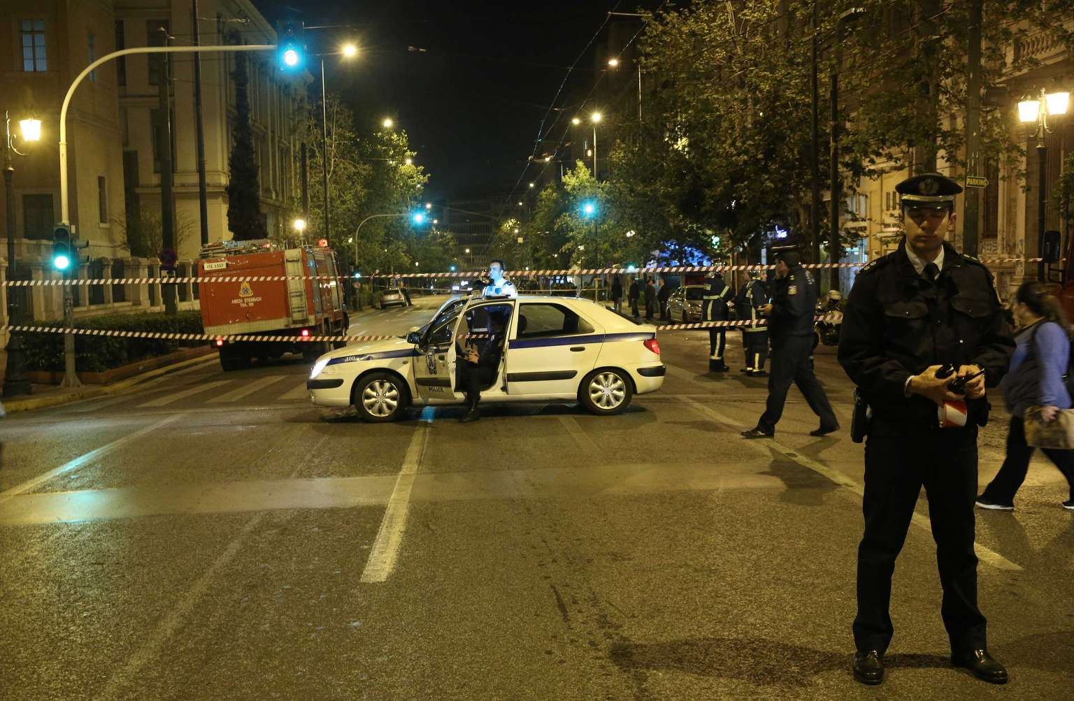 Small explosive device damages Eurobank offices in Athens, no injuries ...