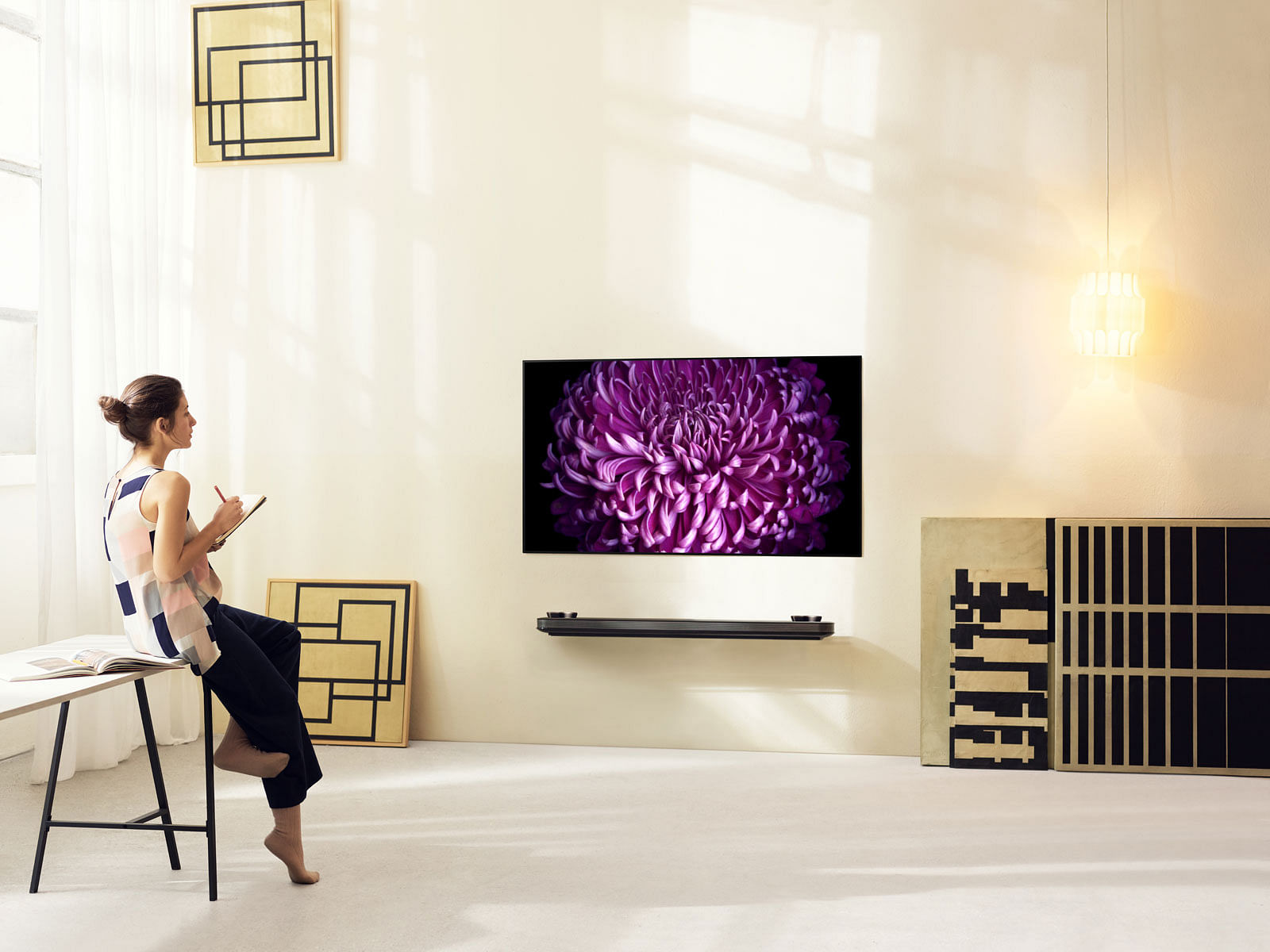 LG OLED TV W