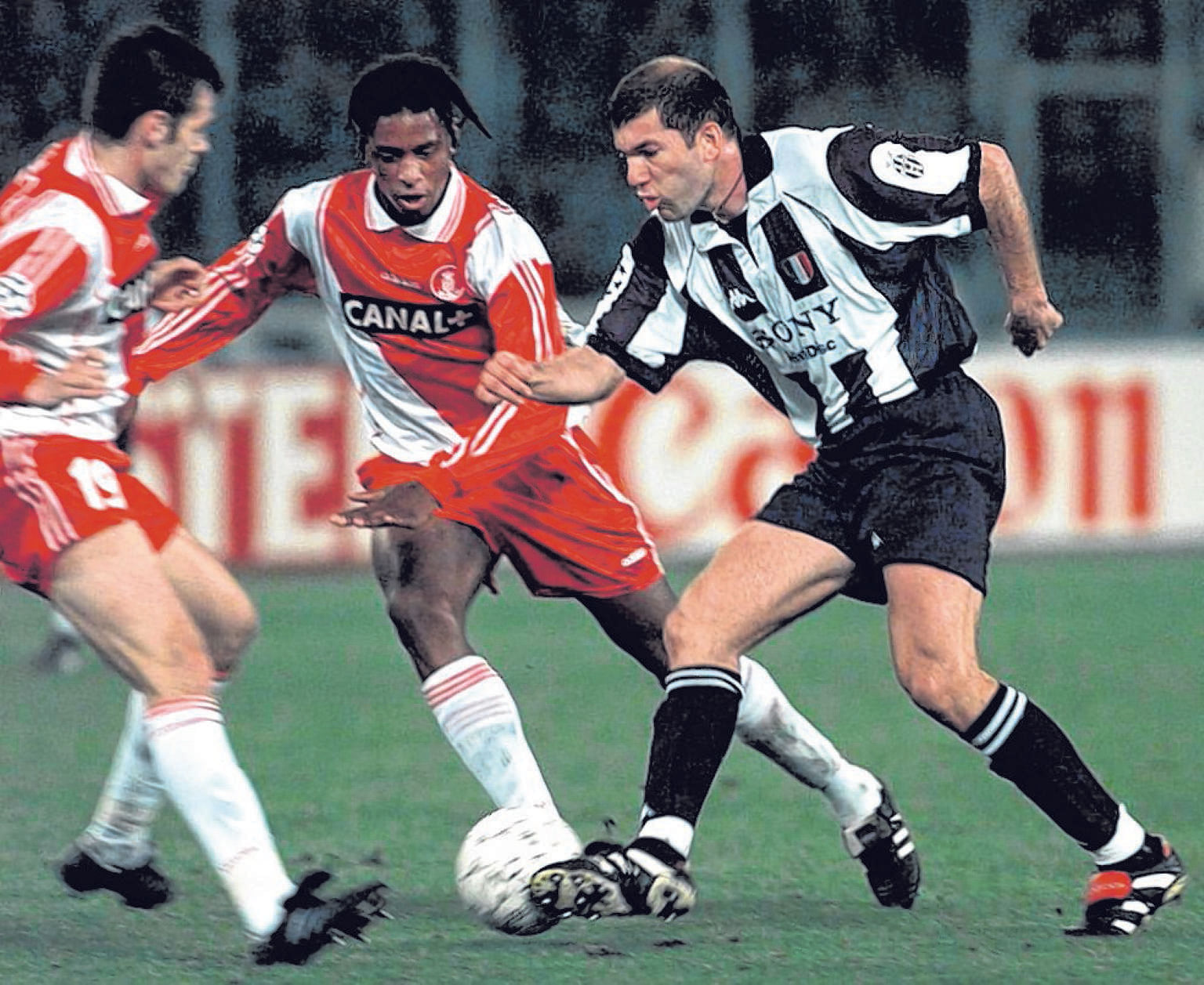 Former Juventus favourite Zinedine Zidane (right) playing for the Italian side in the Champions League in 1998. The Frenchman will be looking to break Bianconeri hearts, with the Real Madrid coach aiming to be the mastermind behind his former team's 