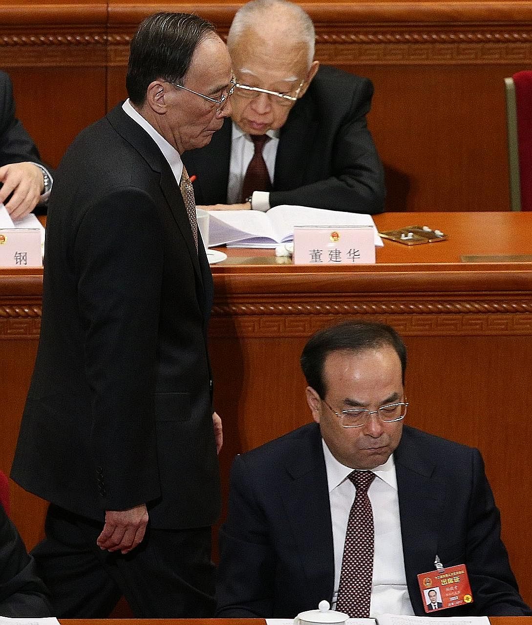 Mr Sun Zhengcai (right), seen in a March file photo, is being investigated by the Central Commission for Discipline Inspection, whose chief is Mr Wang Qishan (left).
