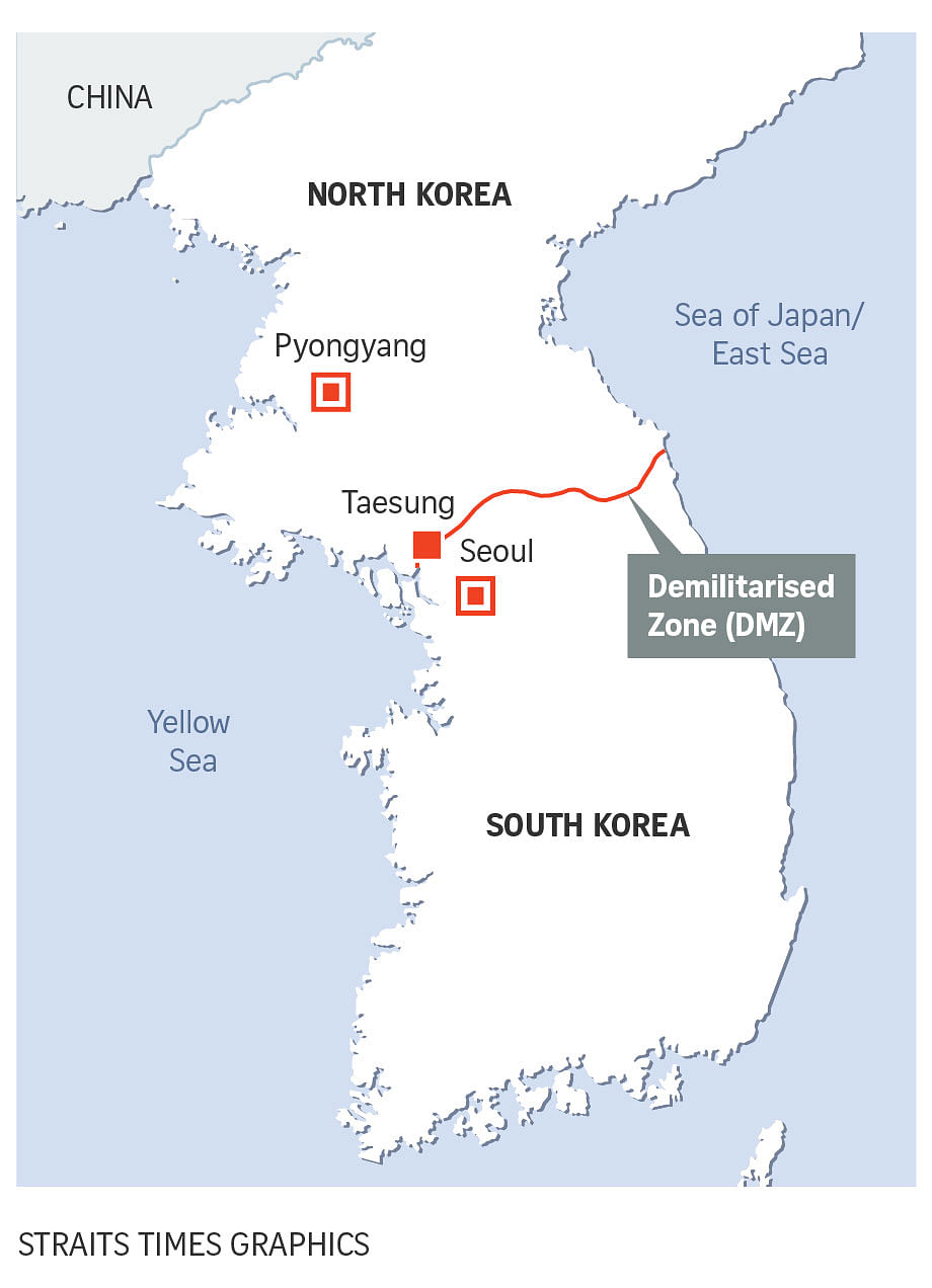 North Korean soldier defects to South via DMZ: Seoul | The Straits Times