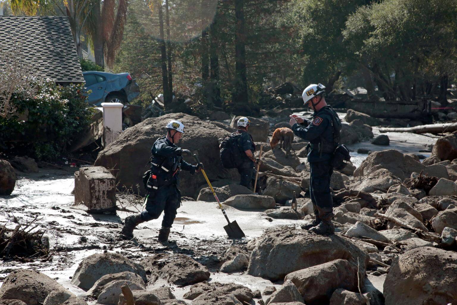 California rescuers keep up search for missing in deadly mudslide ...