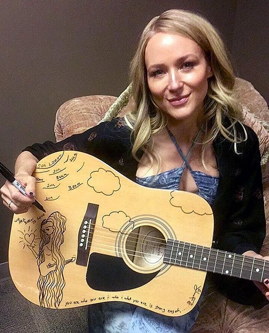 On the music front, Jewel is on tour with her family by her side and she is also working with Cirque du Soleil to present a biographical one-night show in March.