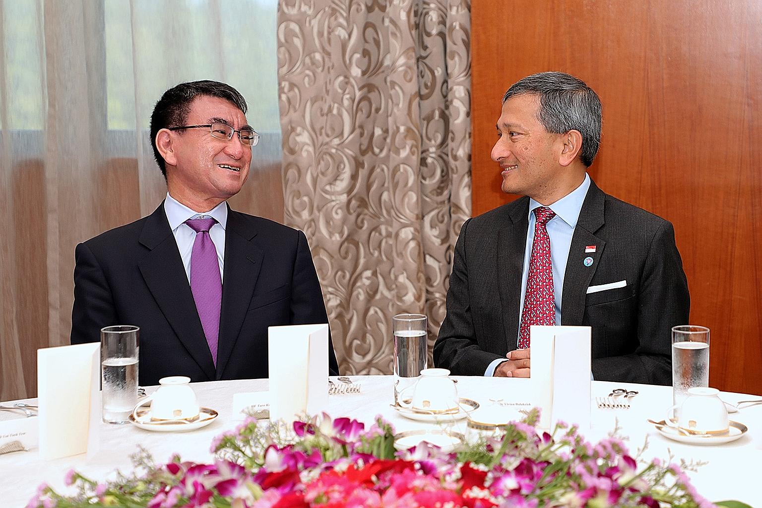 Foreign ministers Vivian Balakrishnan and Mr Taro Kono at a breakfast meeting yesterday. Both ministers agreed to tackle the issue of ships transferring oil to North Korean ships at sea and that both Singapore and Japan will fully implement UN Securi
