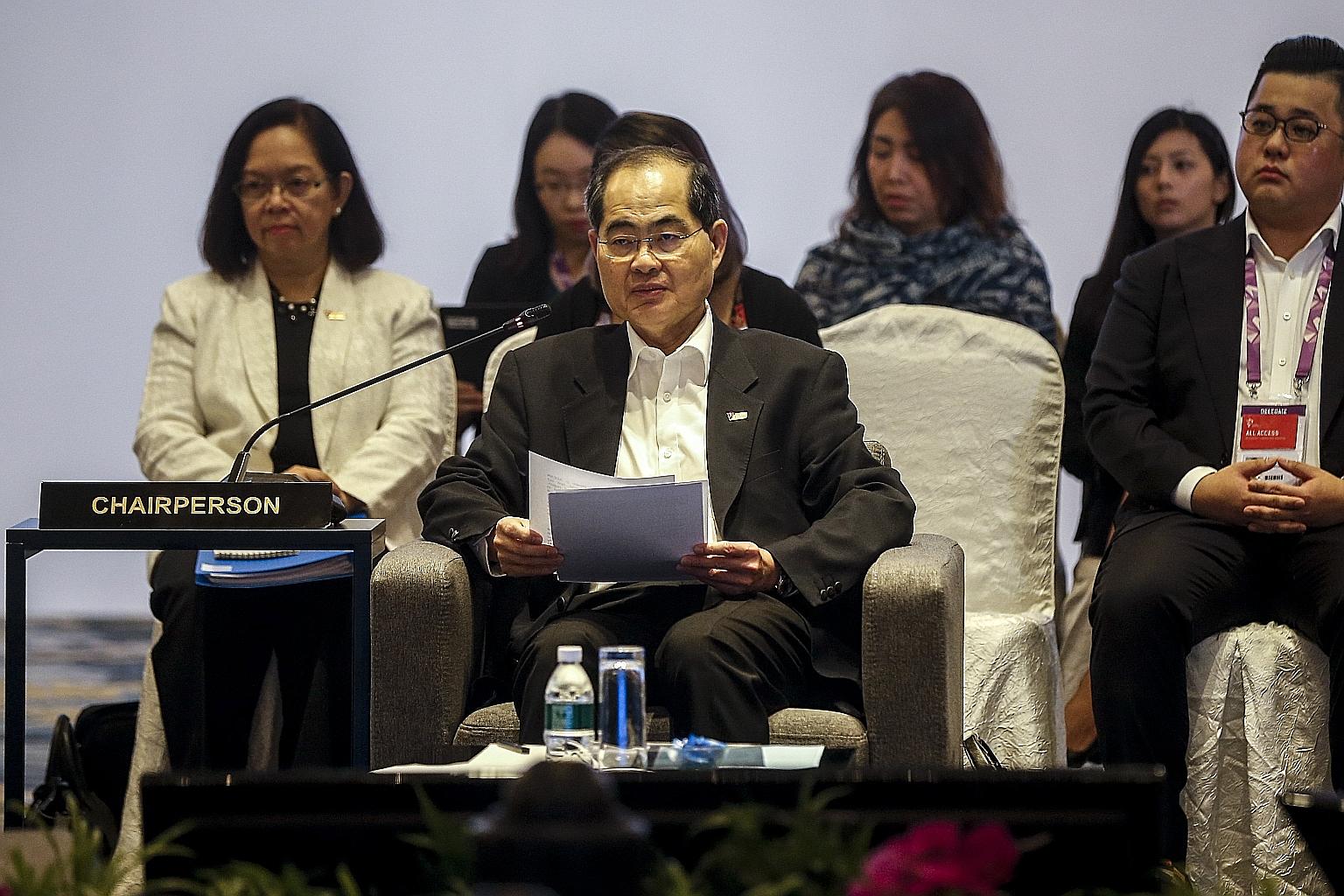 Trade and Industry Minister (Trade) Lim Hng Kiang, speaking at the Asean Economic Ministers' Retreat, said this week's meeting was a chance for ministers to discuss frankly the economic issues confronting the region, and deliberate on how to better i
