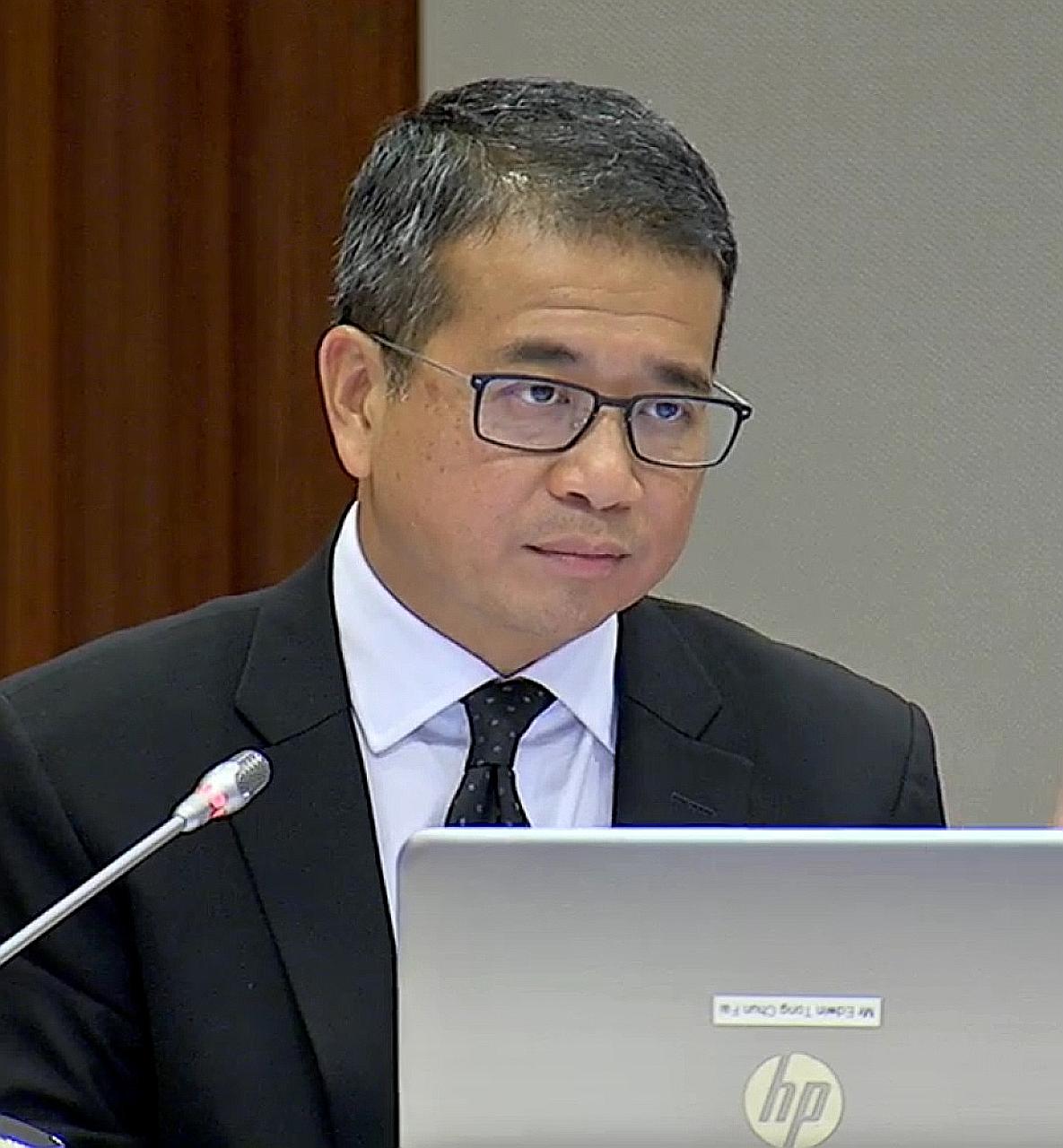 Select Committee member Edwin Tong highlighted TOC's 2016 articles on the suicide of a 14-year-old amid a discussion of content producers' responsibility.