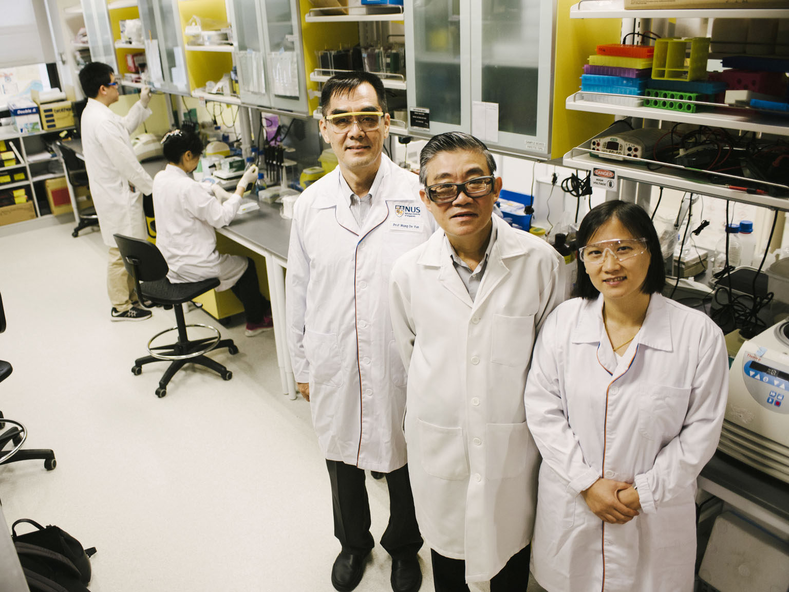 The Yong Loo Lin School of Medicine team behind the breakthrough study: (from left) Professor Wang De Yun from the Department of Otolaryngology, Associate Professor Vincent Chow from the Department of Microbiology and Immunology, and Assistant Profes