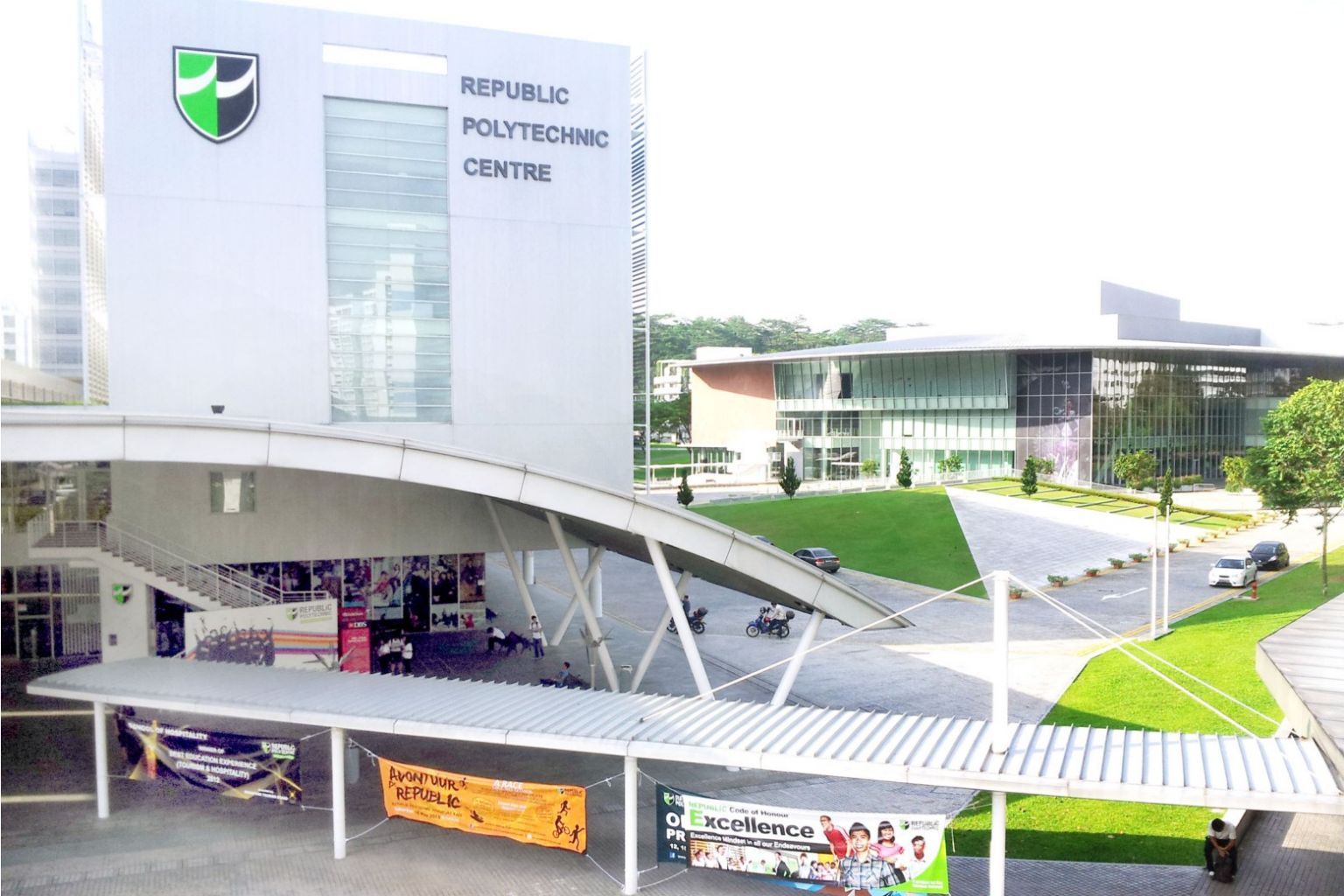 Rp Poly Rave Republic Poly says sorry after mistakenly accepting 16 students | The ...