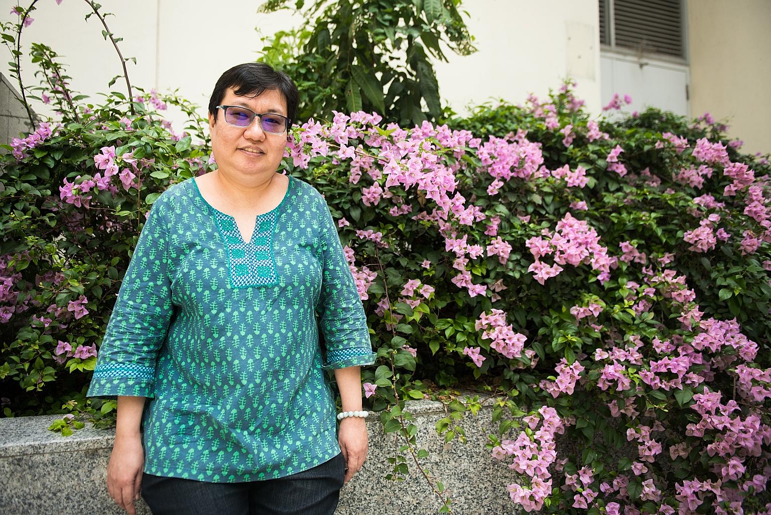 Ms Jasmine Chua bought books and attended between 70 and 100 talks and conferences on dementia. She also took online courses on the illness so that she could be a better caregiver. Now, she is an adviser for a website that provides a network for care