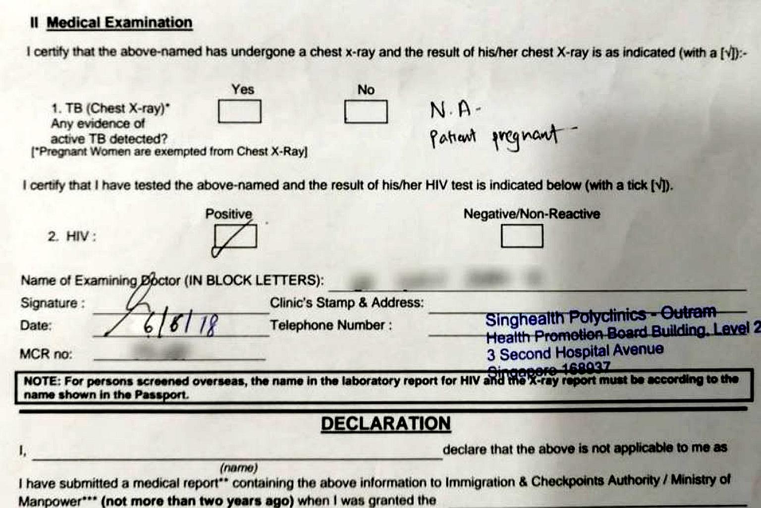 The examining doctor signed the pregnant woman off as being HIV-positive although the test showed a negative result.
