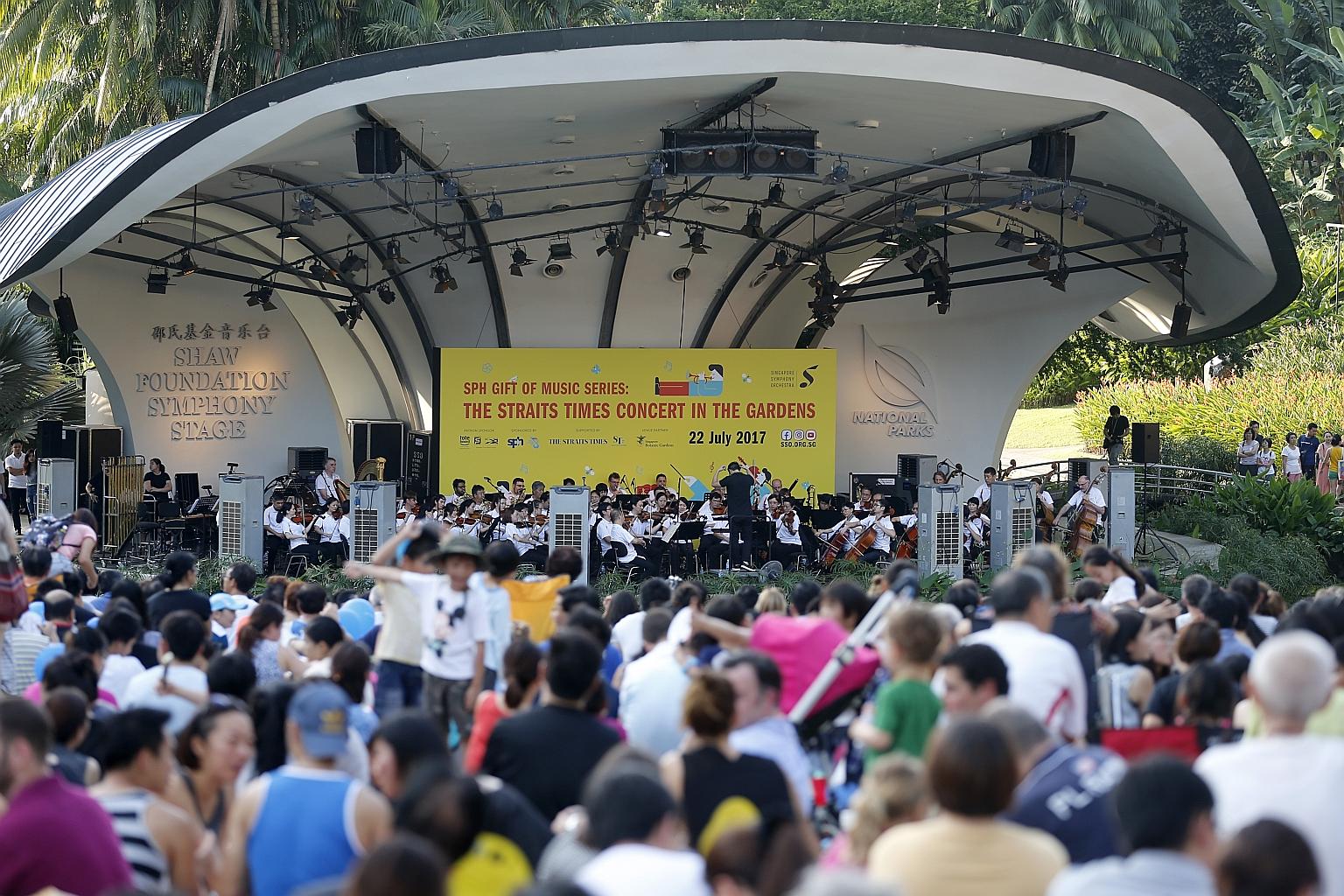 More than 10,000 people filled the entire lawn in front of the Singapore Botanic Gardens' Shaw Foundation Symphony Stage for The Straits Times Concert in the Gardens on July 22 last year. This year's event promises to be even more fun, with a mini-ca