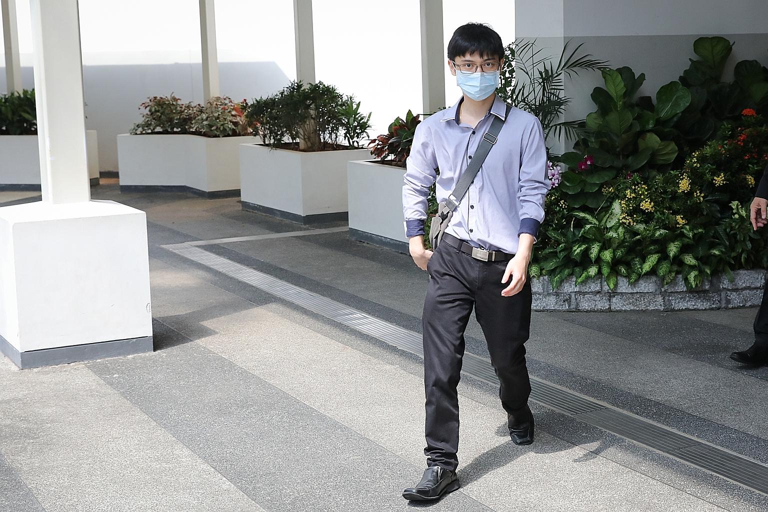 Thai national and former Singaporean Ekawit Tangtrakarn, 24, committed the enlistment offence before he ceased being a Singapore citizen on his 22nd birthday. According to the Ministry of Defence, this was the first time a defaulter had returned to S