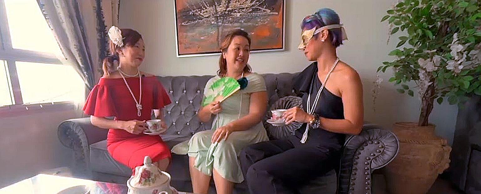 An Instagram preview of this video of women having tea in a four-room HDB flat helped property agents Diana Teow and Felicia Cai to sell the flat in just a week.