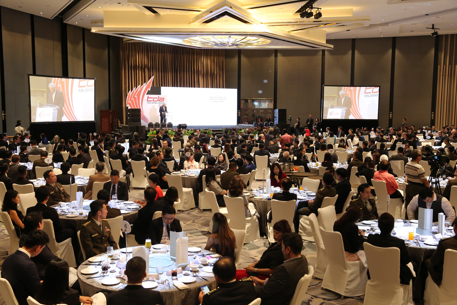 Defence Minister Ng Eng Hen, speaking at the Total Defence Awards dinner held at the Raffles City Convention Centre yesterday, cited the Surabaya bomb attacks in May this year as a stark reminder that the terror threat is "real, present and growing".
