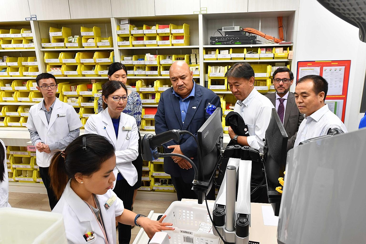 (From far right) Chinese Centre for Disease Control and Prevention deputy director-general Li Xinhua, head of Saudi Arabia's Central Committee for Diabetes Management Mohammed Yahya Al-Harbi, Japanese Vice-Minister for Health Yasuhiro Suzuki and Tong