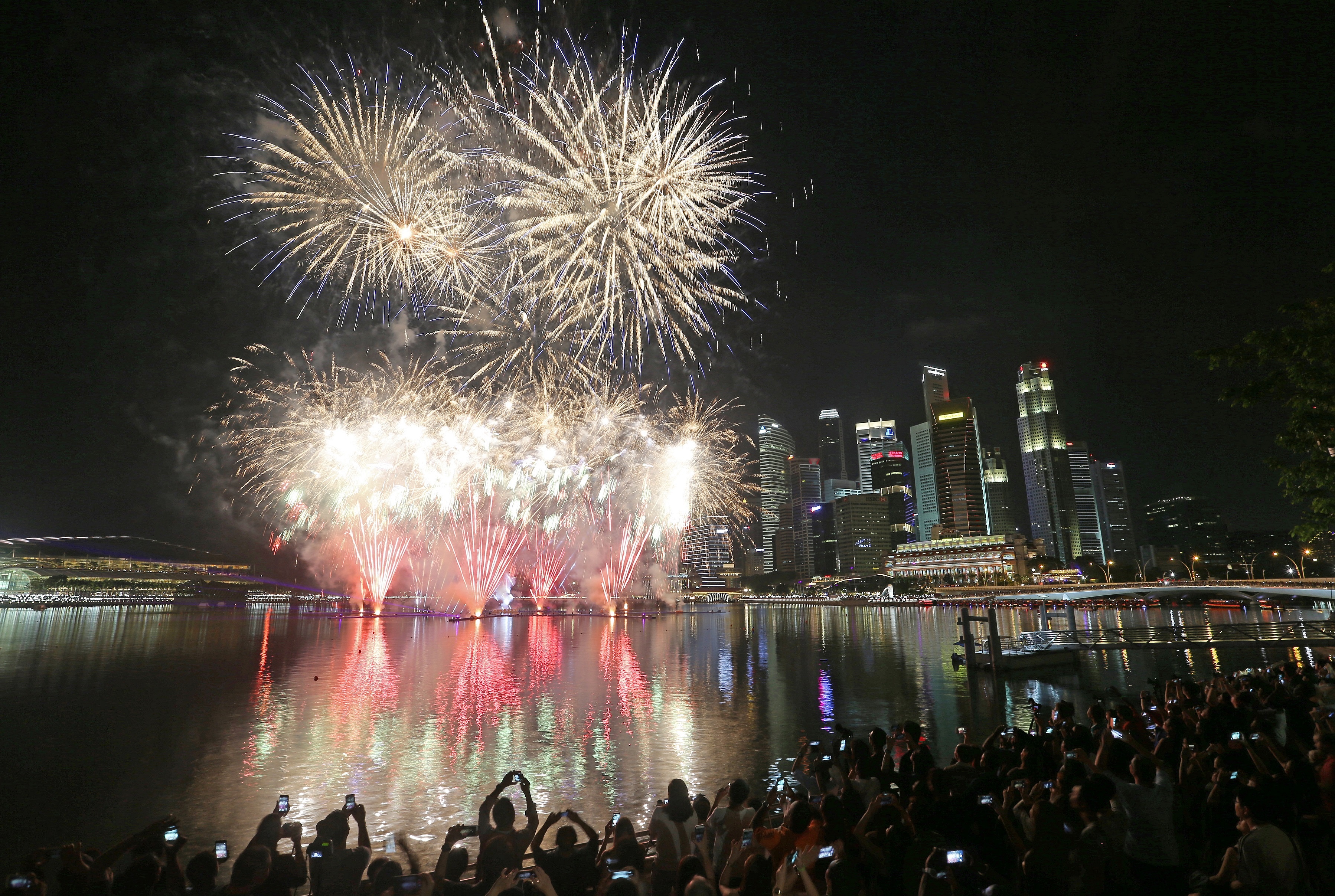 Prime Picture Spots For New Year's Eve Fireworks - That Are Free | The ...