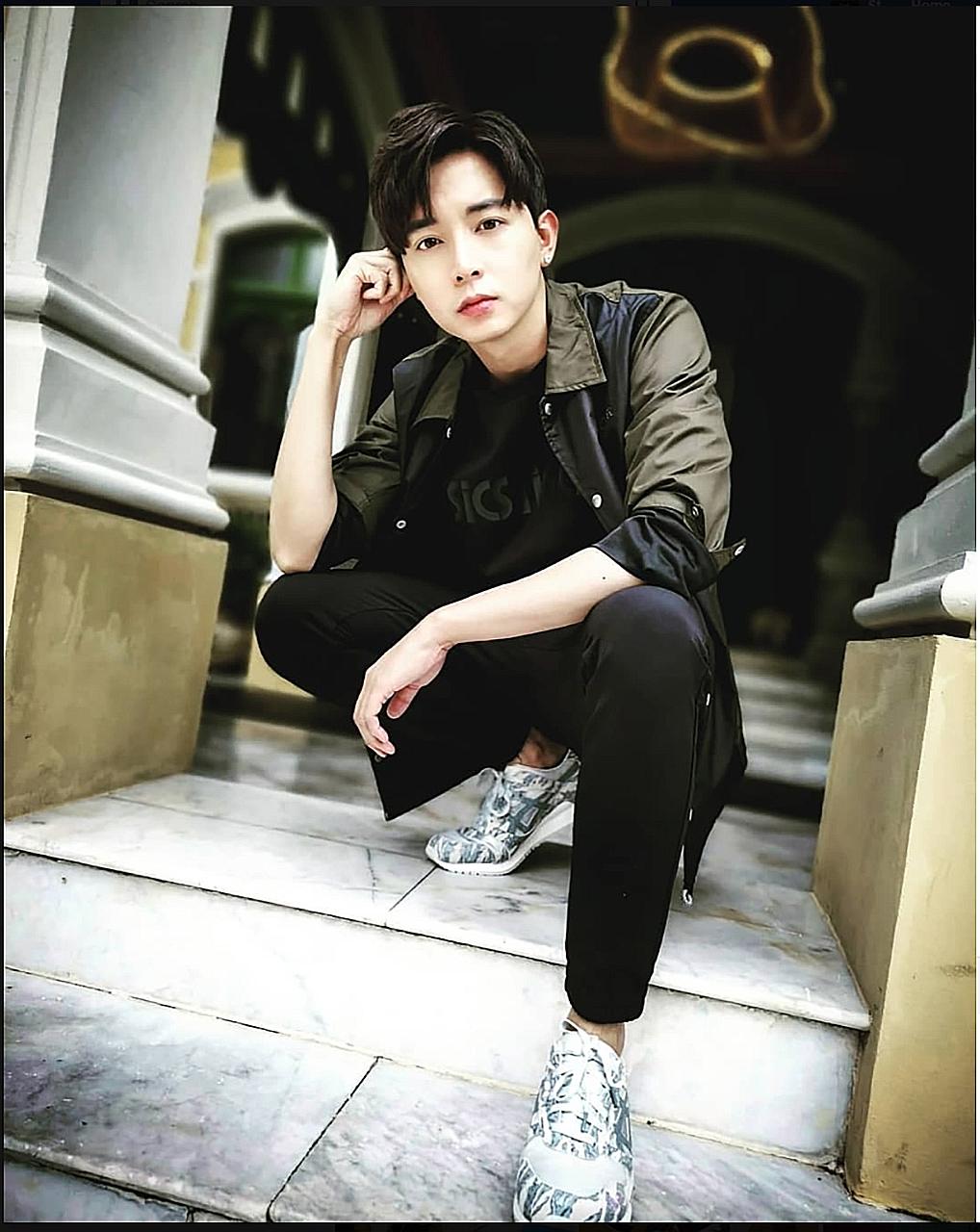 Actor Aloysius Pang met with an accident on Saturday during reservist duty, while taking part in Exercise Thunder Warrior at the Waiouru training area in New Zealand. The 28-year-old is in stable condition, according to his older brother.