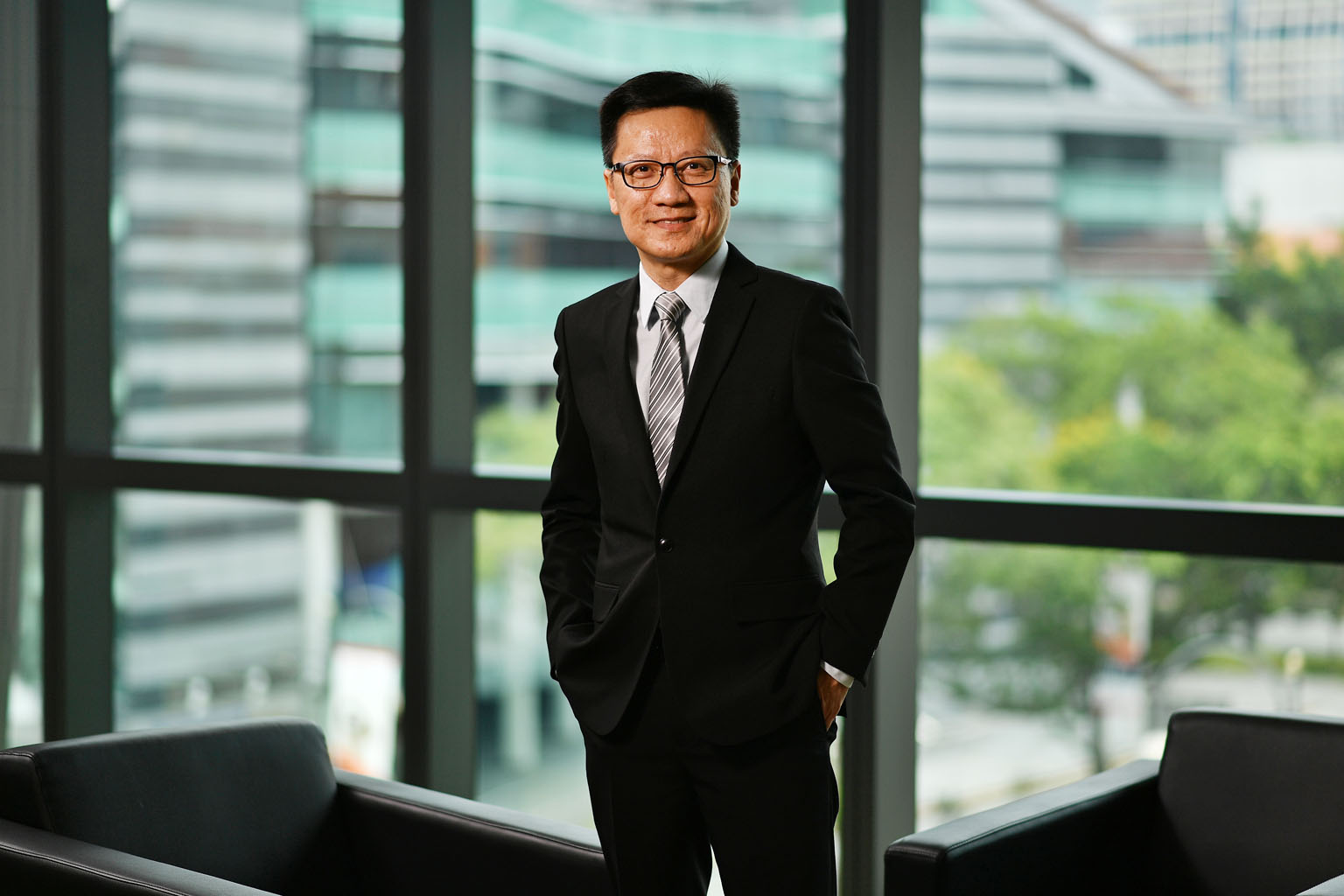 Professor David Chan's commitment to creating knowledge and using it to shape policies and workplace practices earned him the inaugural Scientist-Practitioner Presidential Recognition award this month.