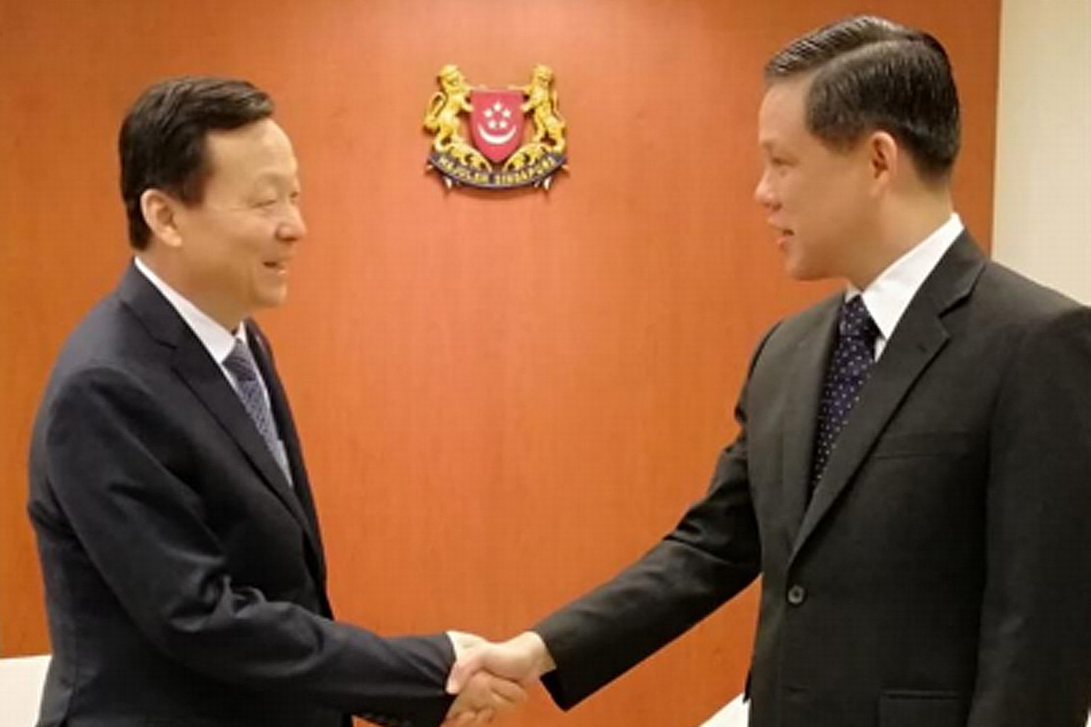 Trade and Industry Minister Chan Chun Sing (at right in picture) and Suzhou Party Secretary Zhou Naixiang reaffirming the longstanding and warm ties between Singapore and Suzhou yesterday. They discussed how both sides will continue to deepen bilater