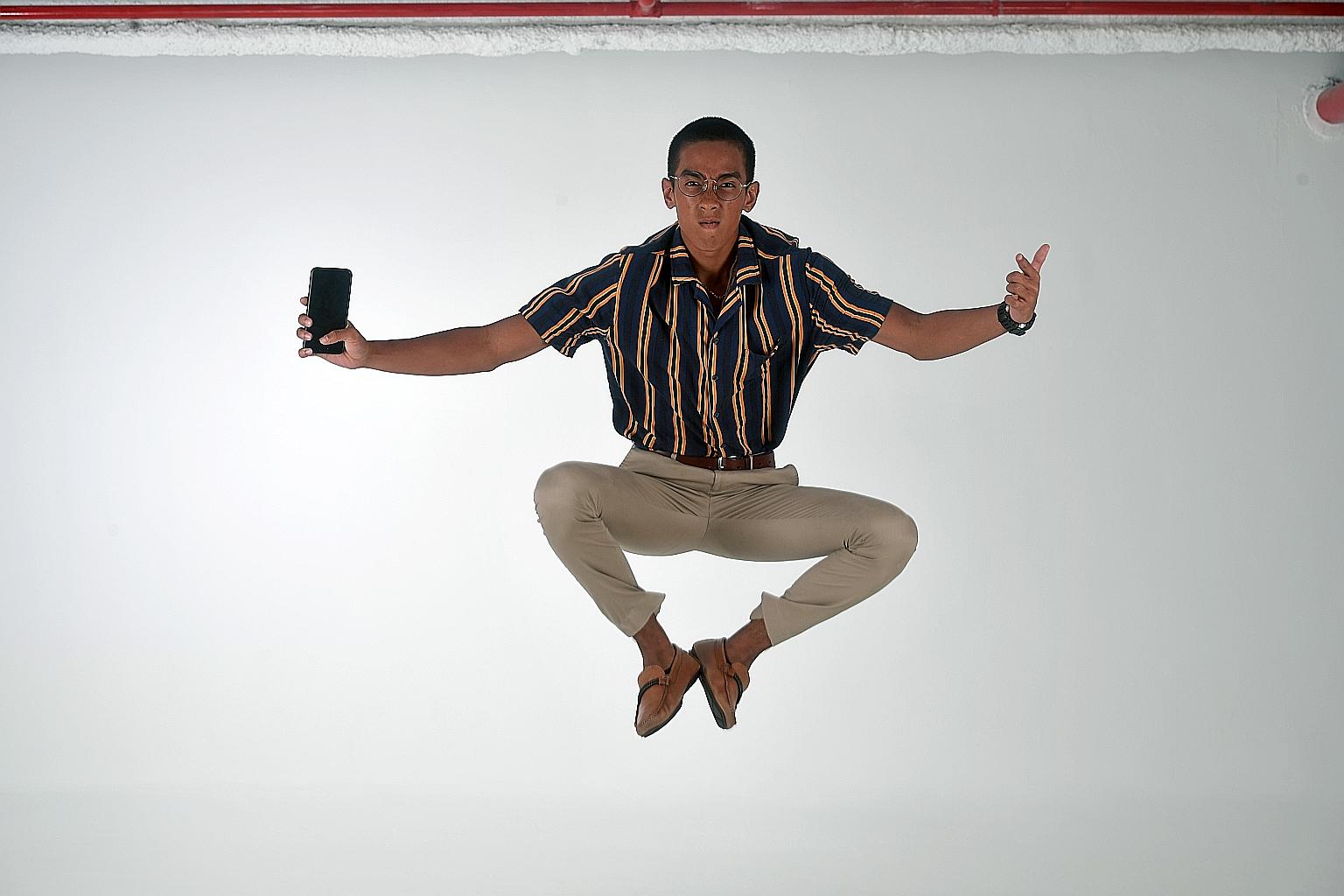 Temasek Polytechnic mass communications student Kieran Desker, who plans a career making films, says he reads newspapers online every day. ST PHOTO: KUA CHEE SIONG