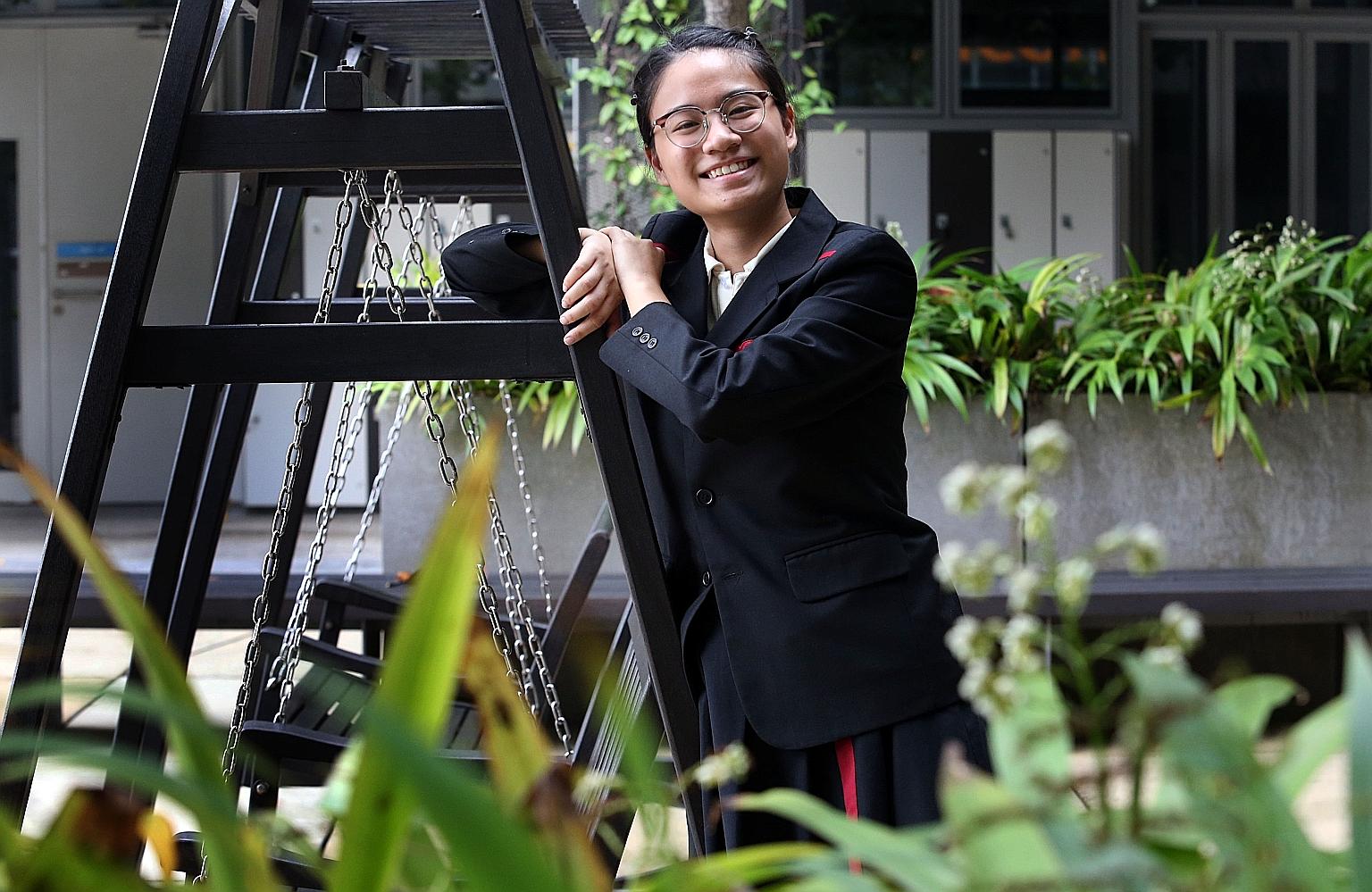 Ms Dawn Lim helms the Happy Club, which encourages healthy ageing in the elderly through traditional theatre exercises. She received the Dr Lee Boon Yang award for exceptional scholastic achievement as well as outstanding performance in arts and lead