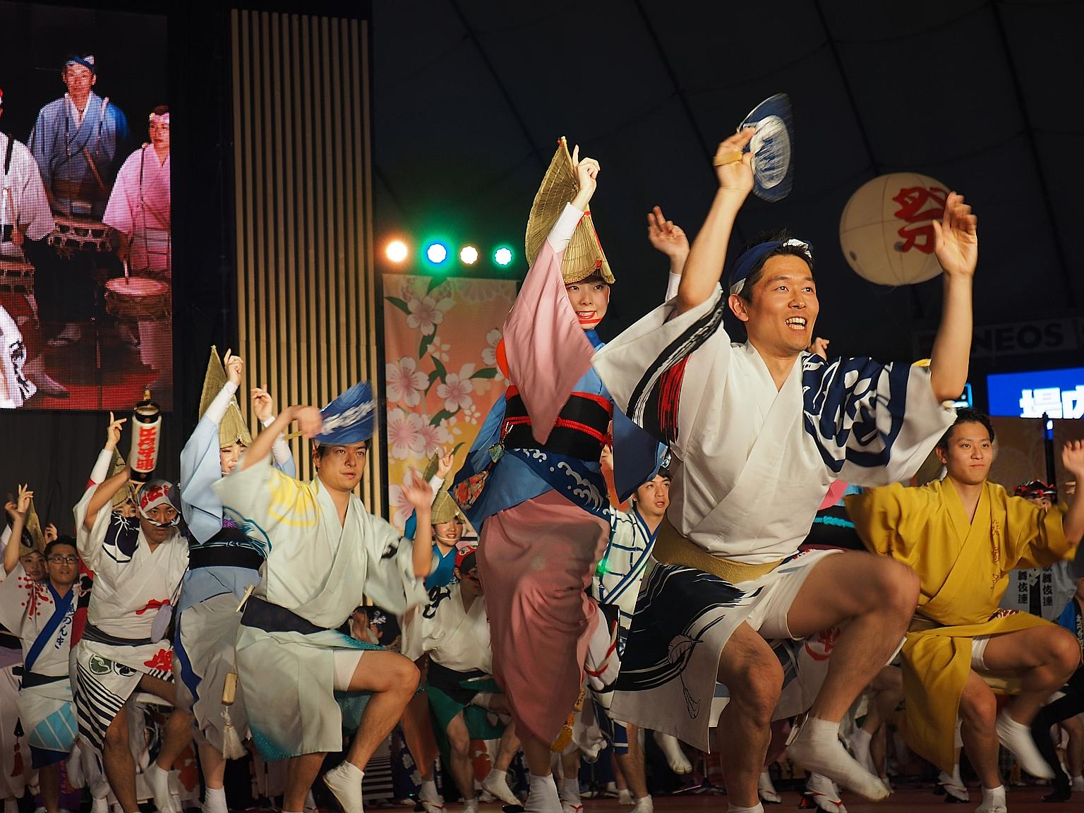 ?The Koenji Awa-Odori Dance, one of the highlights of the Resorts World Sentosa Summer Matsuri event. PHOTO: RESORTS WORLD SENTOSA