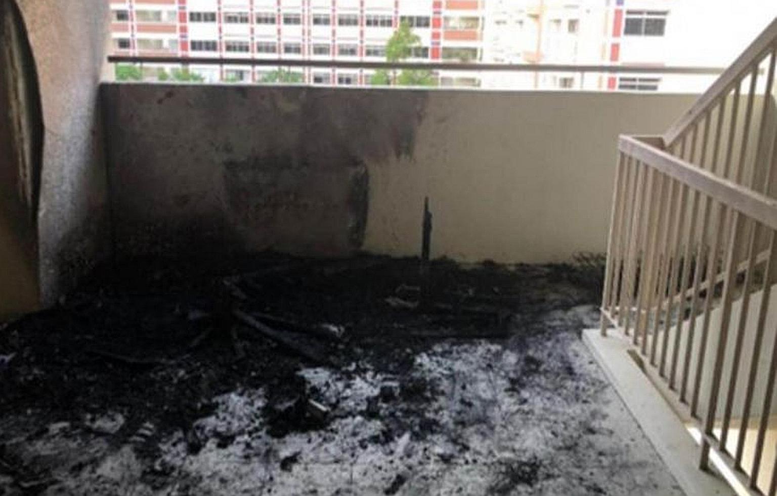 At 5pm last Friday, the police were alerted to a fire at the lift lobby on the seventh storey of Block 560 Pasir Ris Street 51. PHOTO: SINGAPORE POLICE FORCE