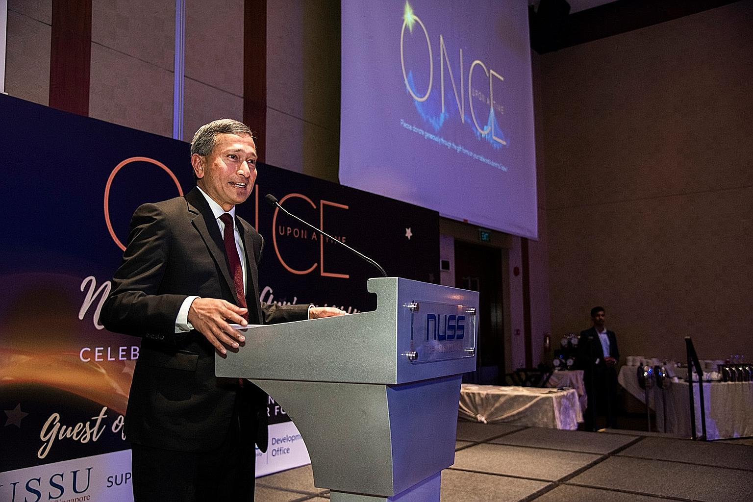 Minister for Foreign Affairs Vivian Balakrishnan, guest of honour at the National University of Singapore Students' Union fund-raising dinner yesterday, which raised $113,588.80.