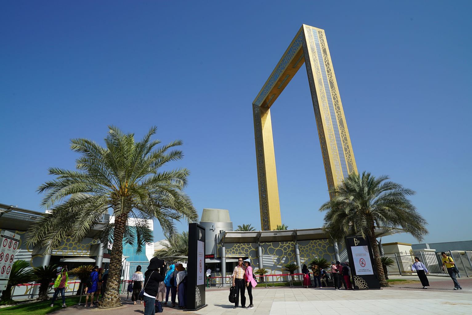 The architecturally flashy Dubai Frame houses a transparent skywalk at the top. 