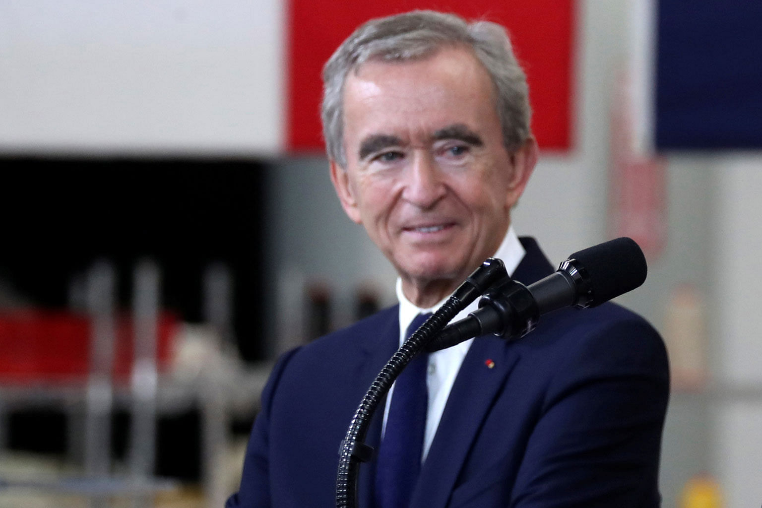 Tycoon Bernard Arnault looks ready to add to his jewellery collection, with his luxury goods giant LVMH pursuing a takeover of Tiffany & Co. The acquisition would boost LVMH's presence in the United States.