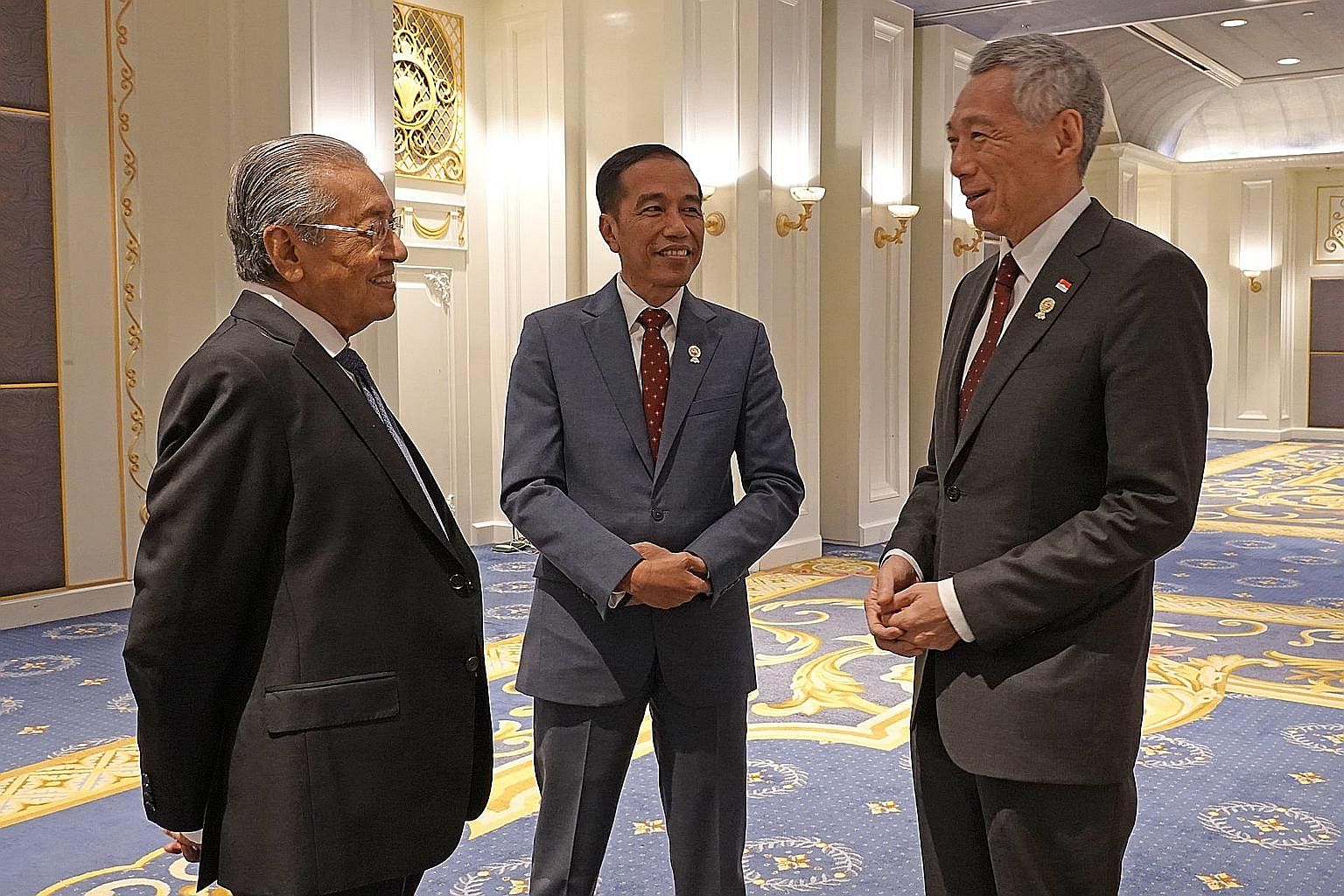President Joko Widodo with Prime Minister Lee Hsien Loong and Malaysian Prime Minister Mahathir Mohamad in Bangkok last month. ST editors hailed Mr Joko's role in putting Indonesia at the heart of Asean in recent times.