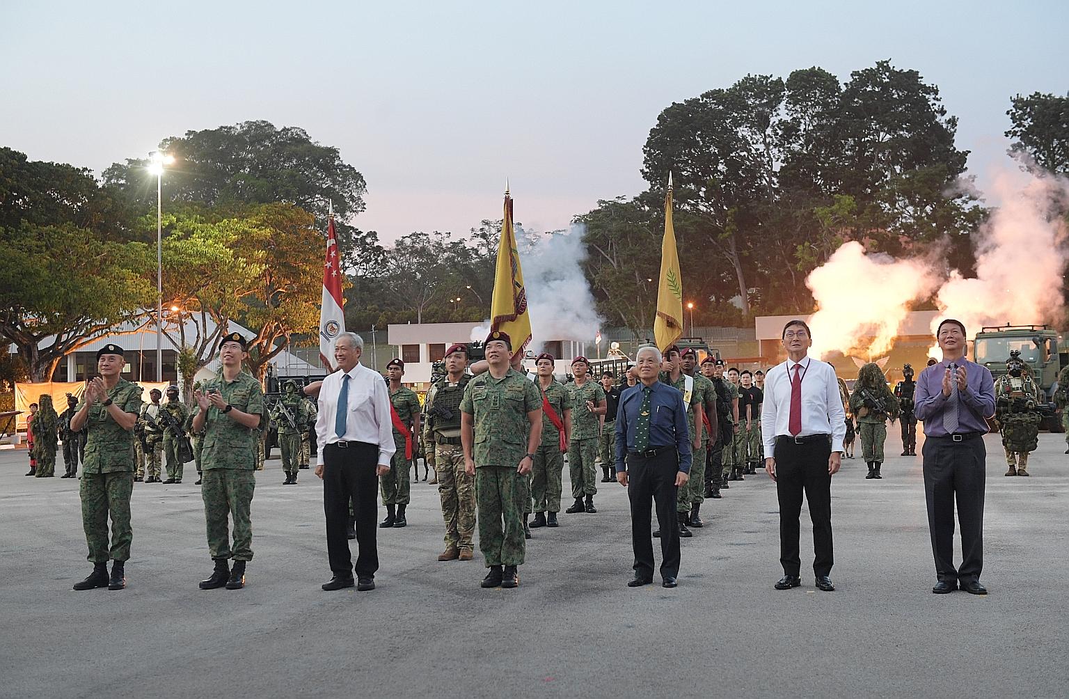 (From left) Sergeant Major of the Army, Chief Warrant Officer Chua Hock Guan; Chief of Army, Major-General Goh Si Hou; Defence Minister Ng Eng Hen; Chief Commando Officer, Colonel Kenny Tay; commando unit pioneer Clarence Tan; and former commandos, C
